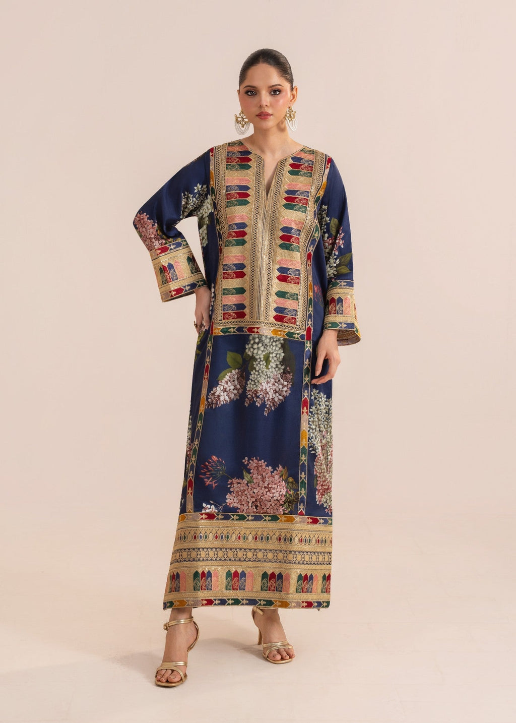 Rajdulari Kareena Silk Kaftan Women 1pcs
