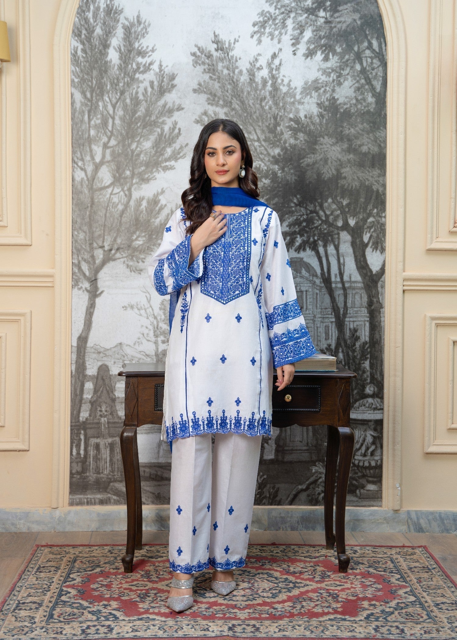 Fabric Garden Imperial White EMB Women 3pcs