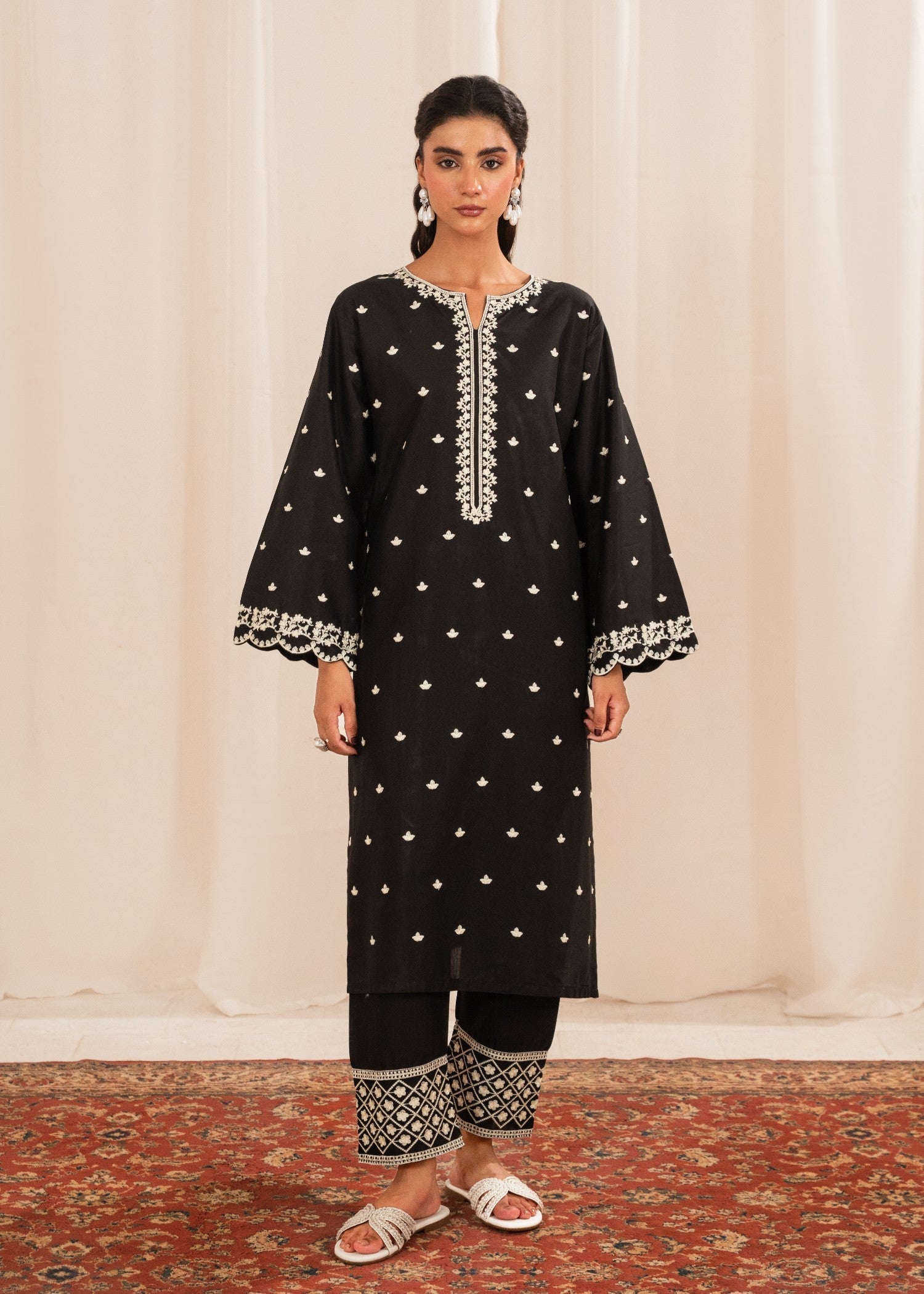 Chaudhary Arts Black hock Women 2pcs