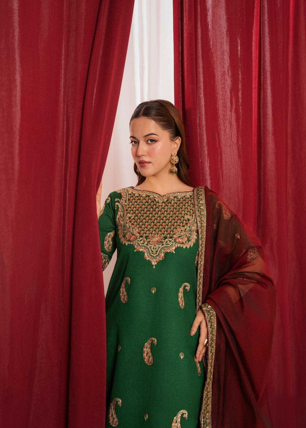 Zaren Emerald Charm Women 3pcs