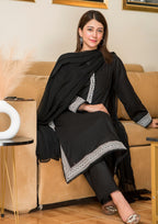 Yolo Pret EMBROIDERED LAWN BLK B25 0003 Women 3pcs