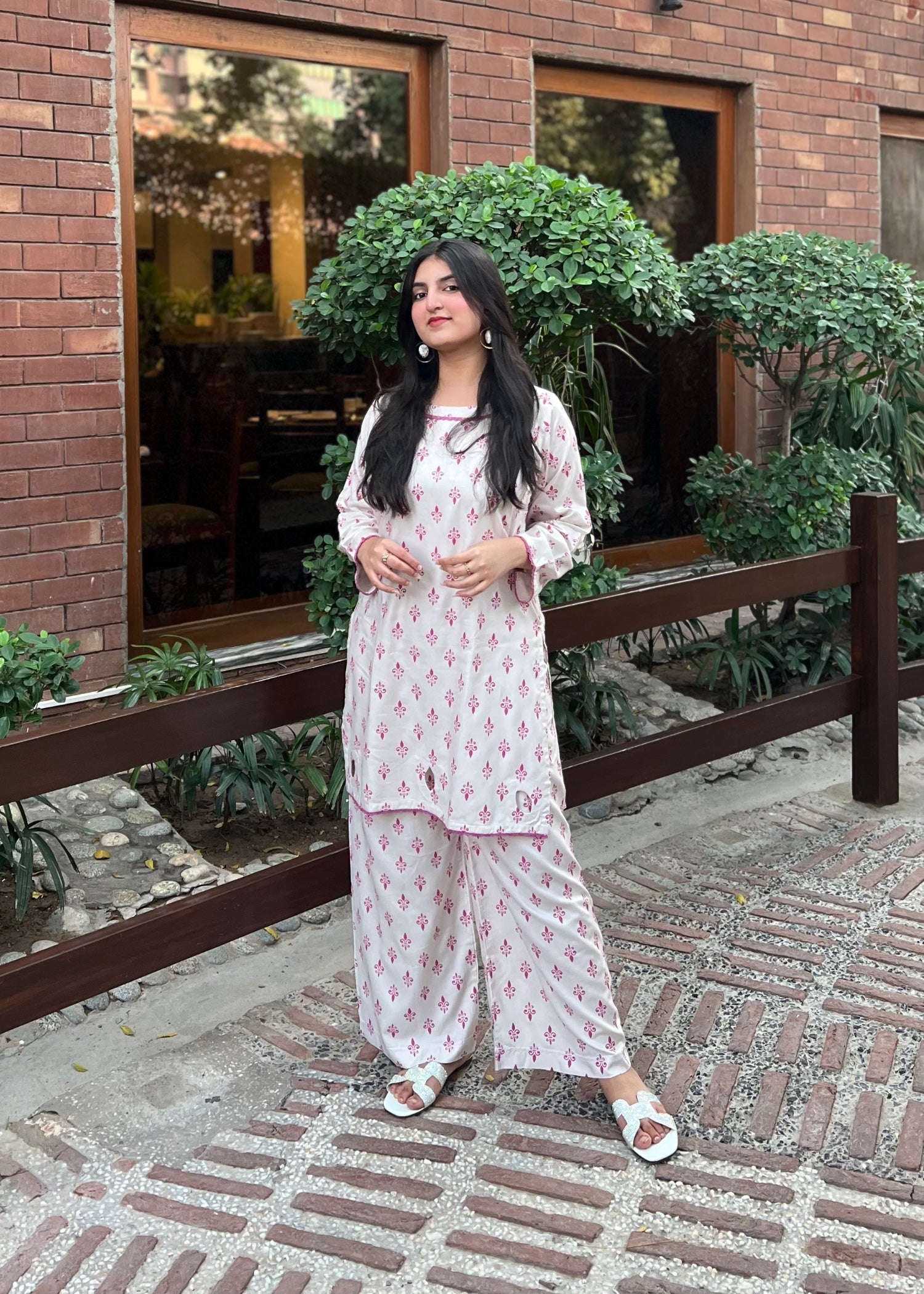 B.K Clothings Crystal Veil Women 2pcs