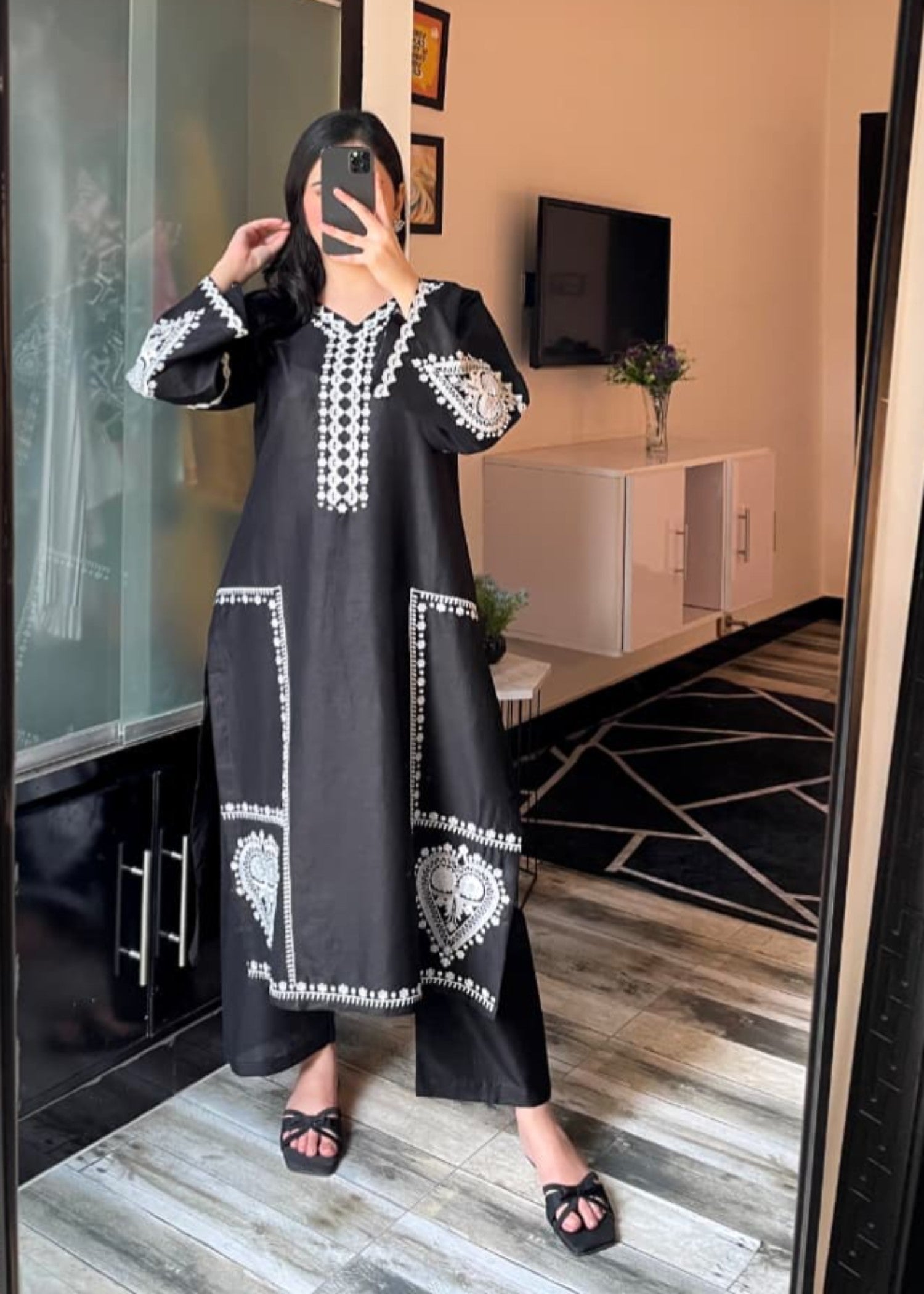 Tehzeeb Libas BLACK SPARKLE EMBROIDERED Women 2pcs