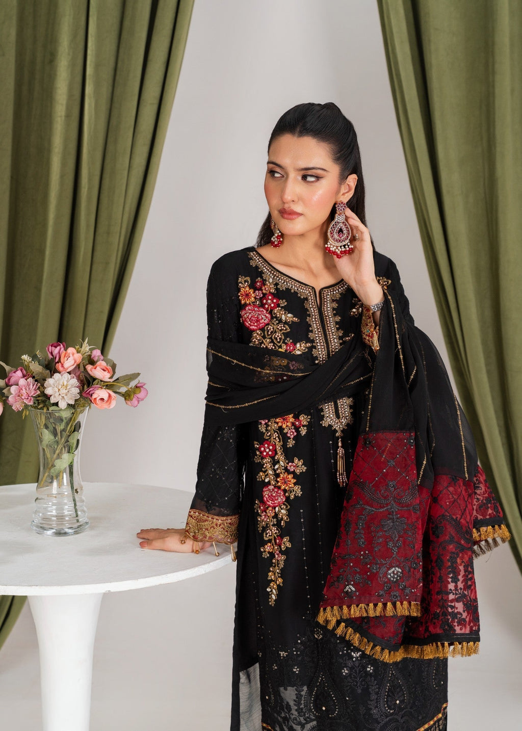 Four Season Boutique MHENAZ BLACK Women 3pcs