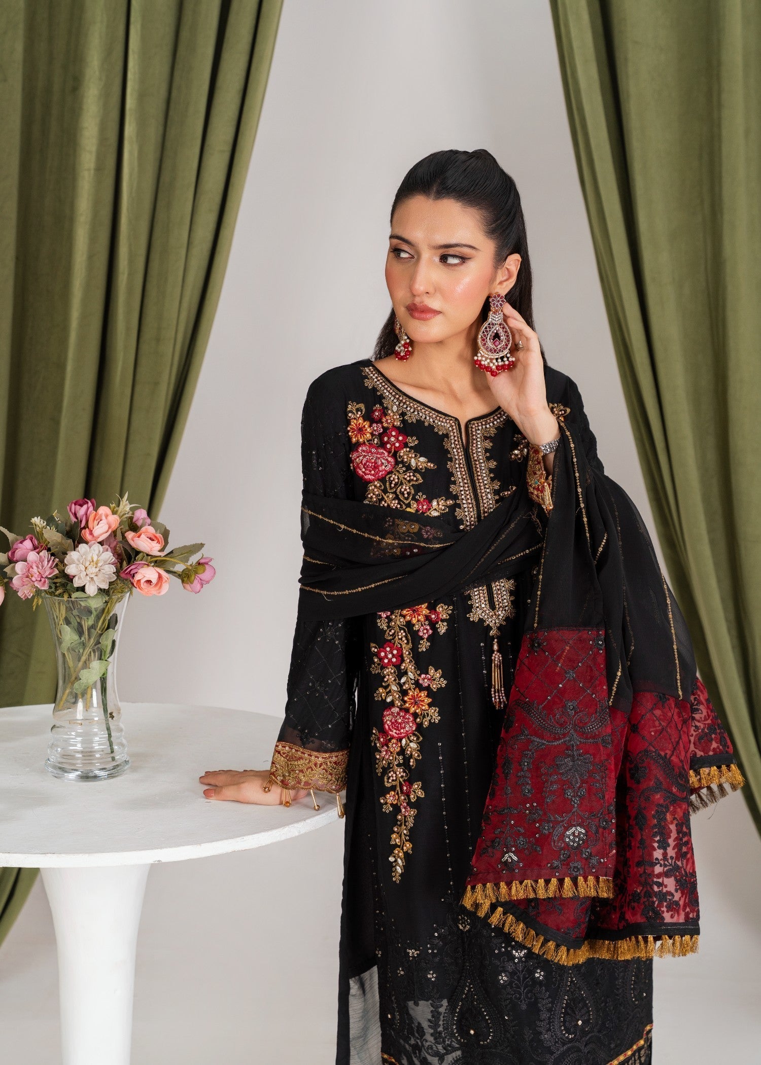 Four Season Boutique MHENAZ BLACK Women 3pcs