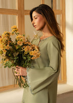 Yards Breath of Being Women 2pcs