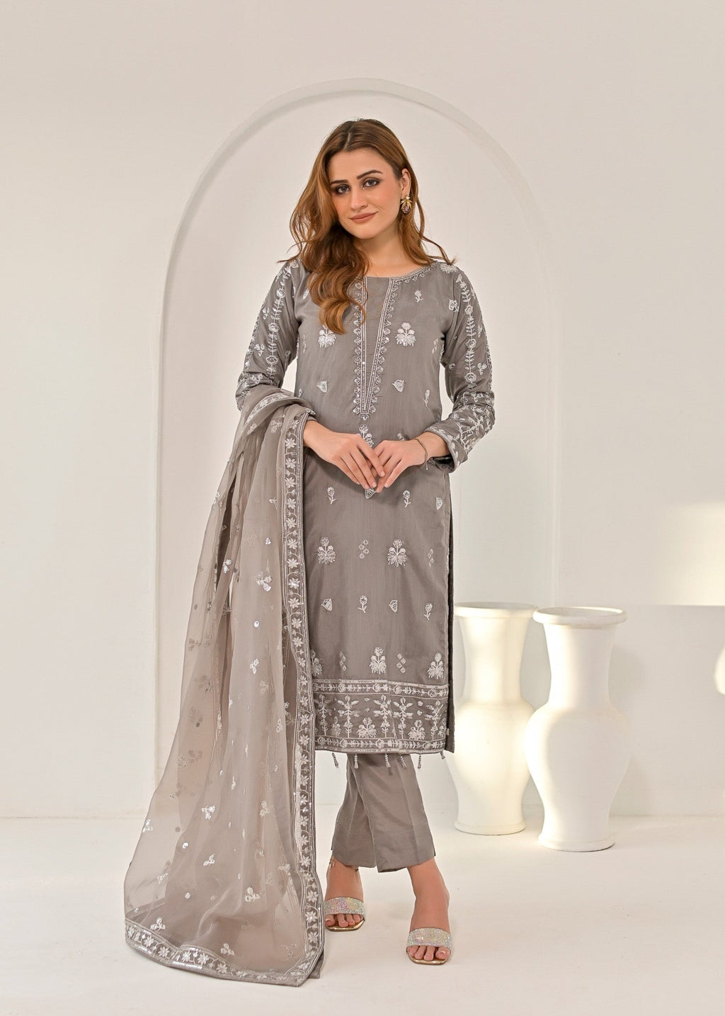 Qasim Anwer By Chandni Bridals LEILA (GREY) Women 3pcs
