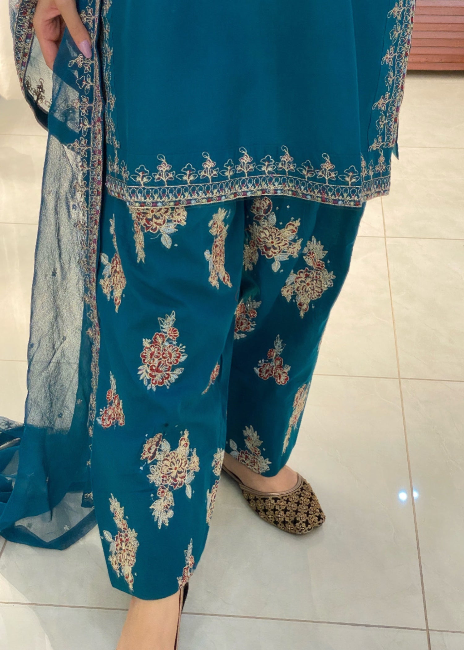 Ayesha B (khansa) Women 3pcs