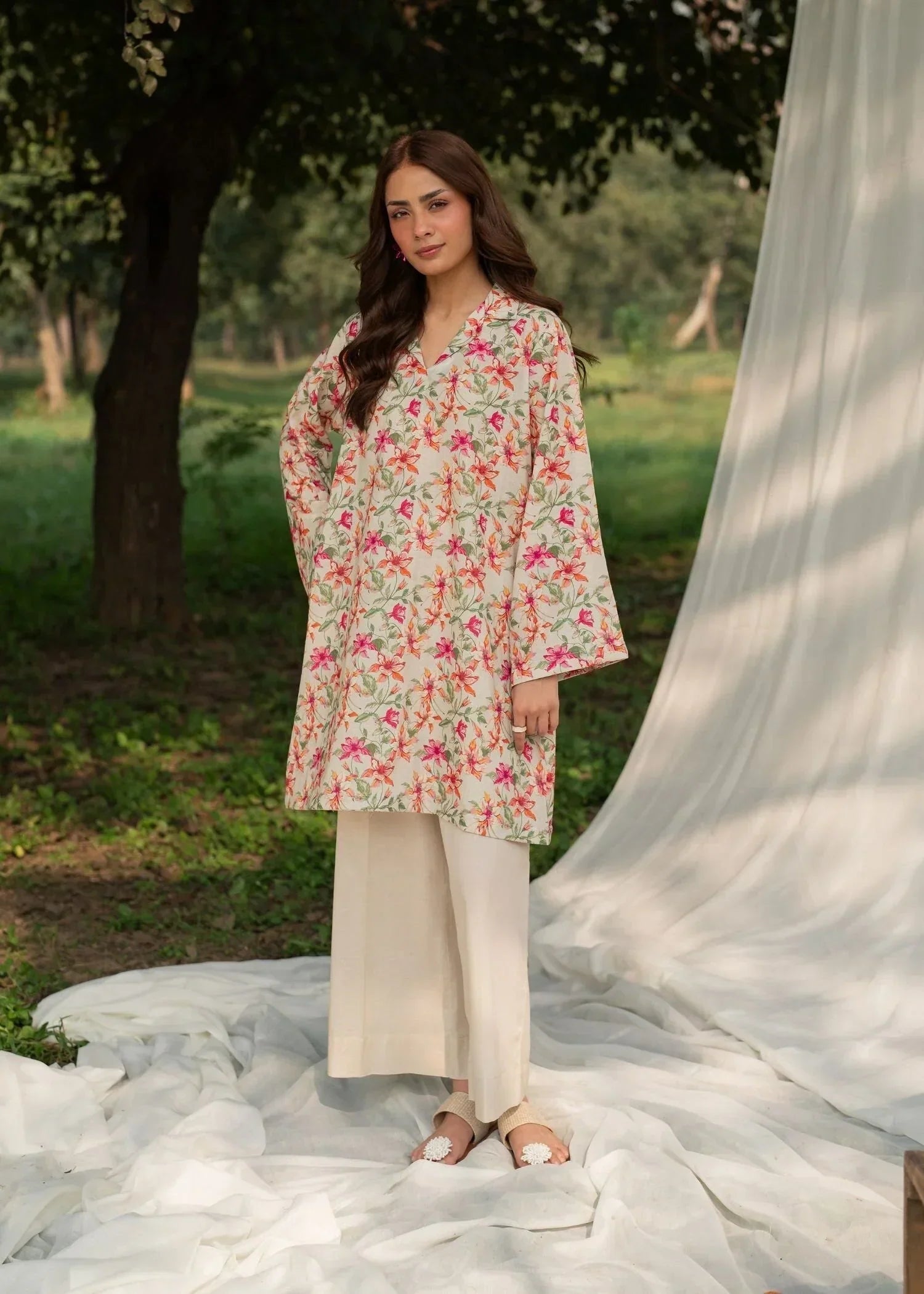 Garnet Clothing Juniper Women 1pcs