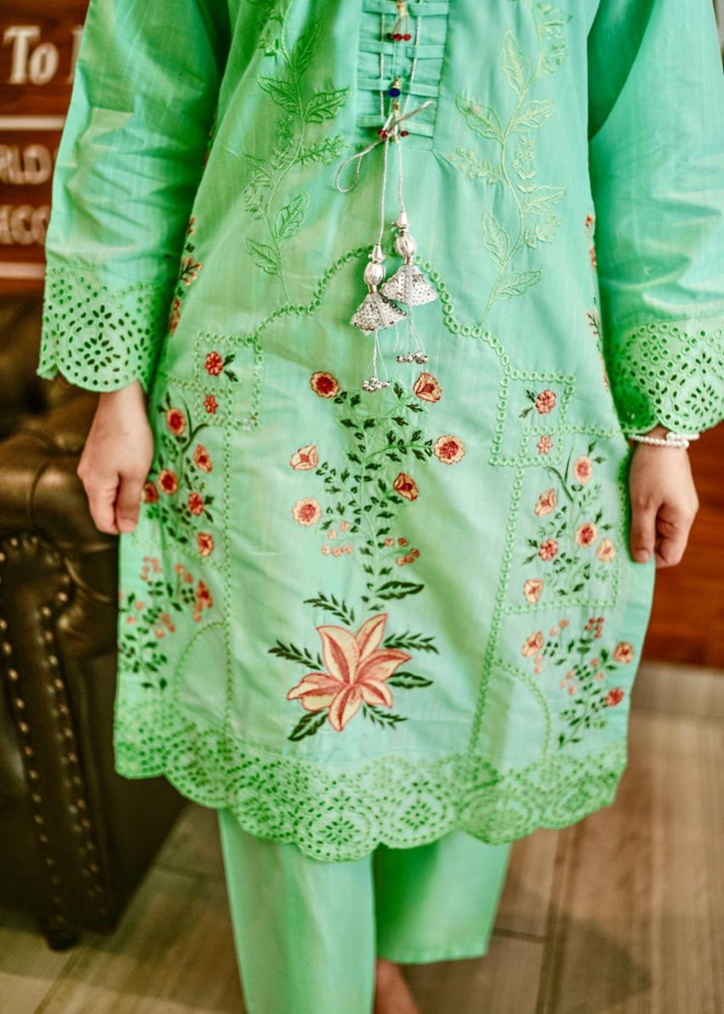 Preetpret Nusrat Women 2pcs