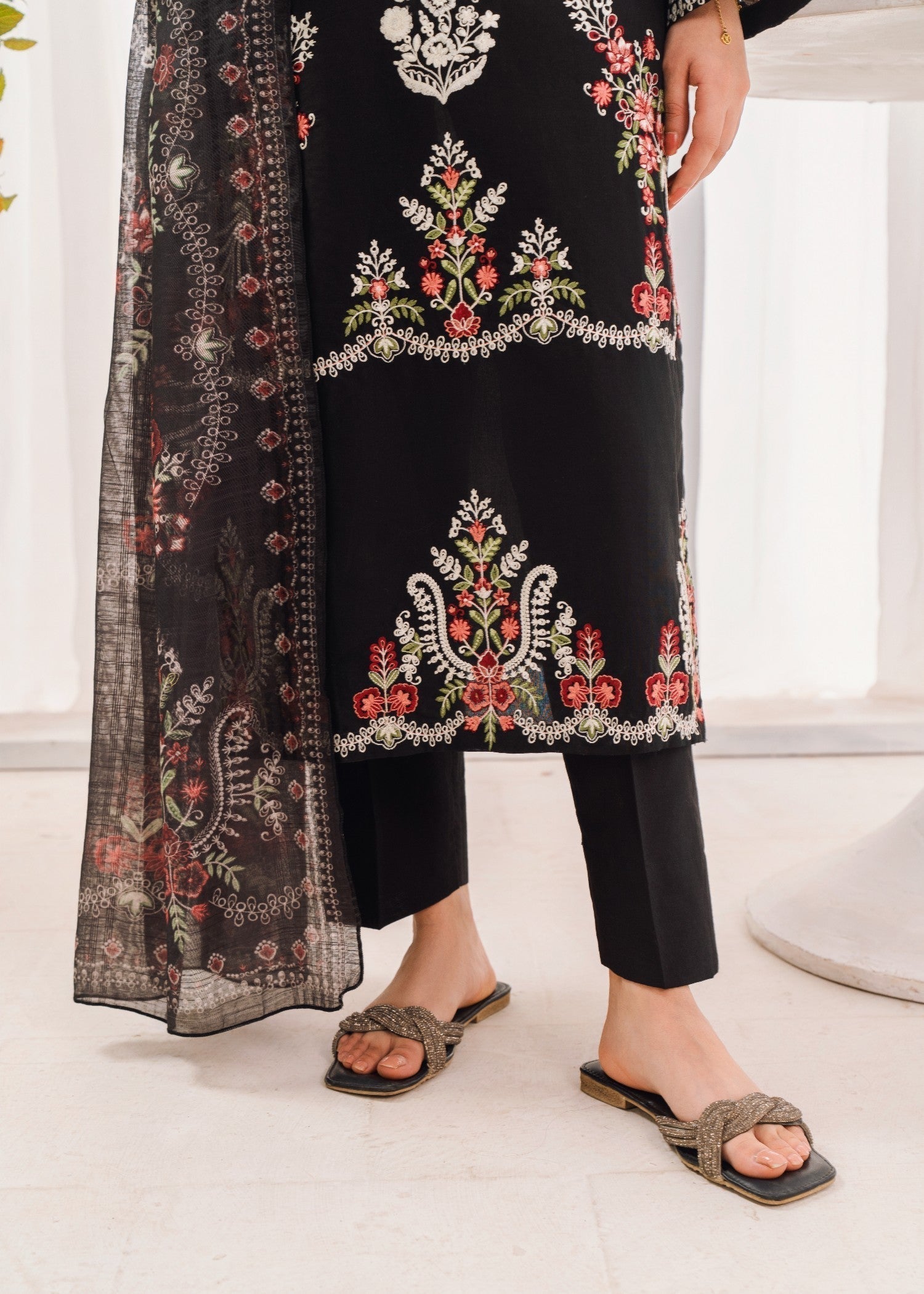 Sahibas By Mirza Ammara Black Women 3pcs