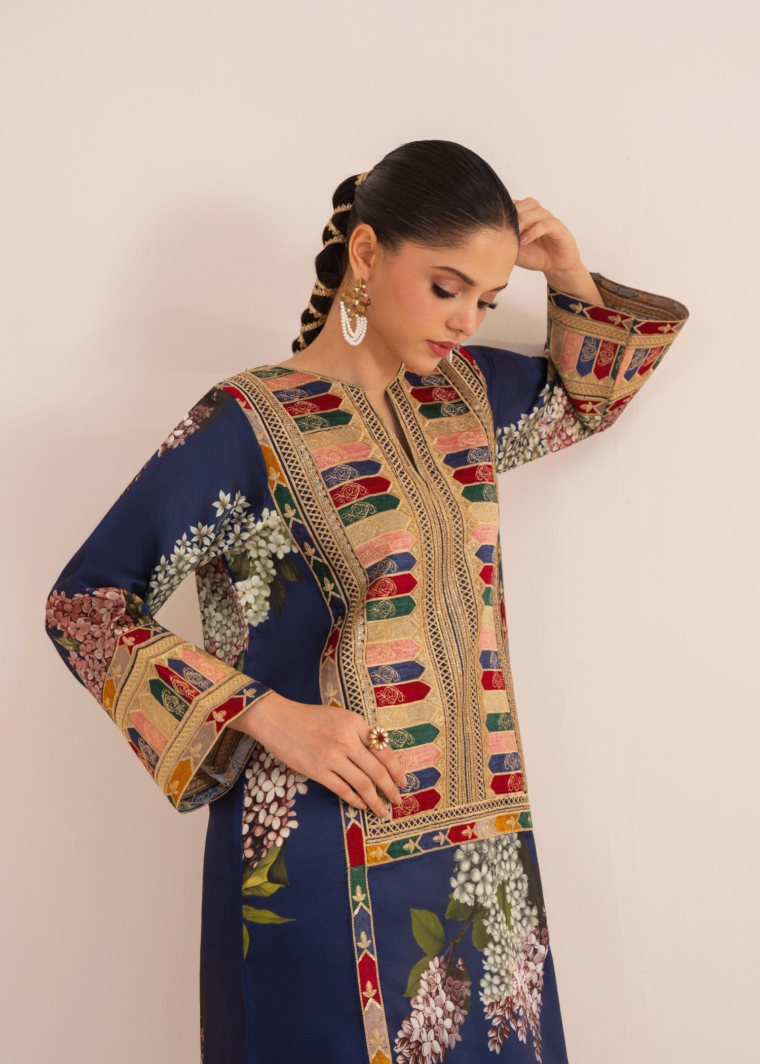 Rajdulari Kareena Silk Kaftan Women 1pcs