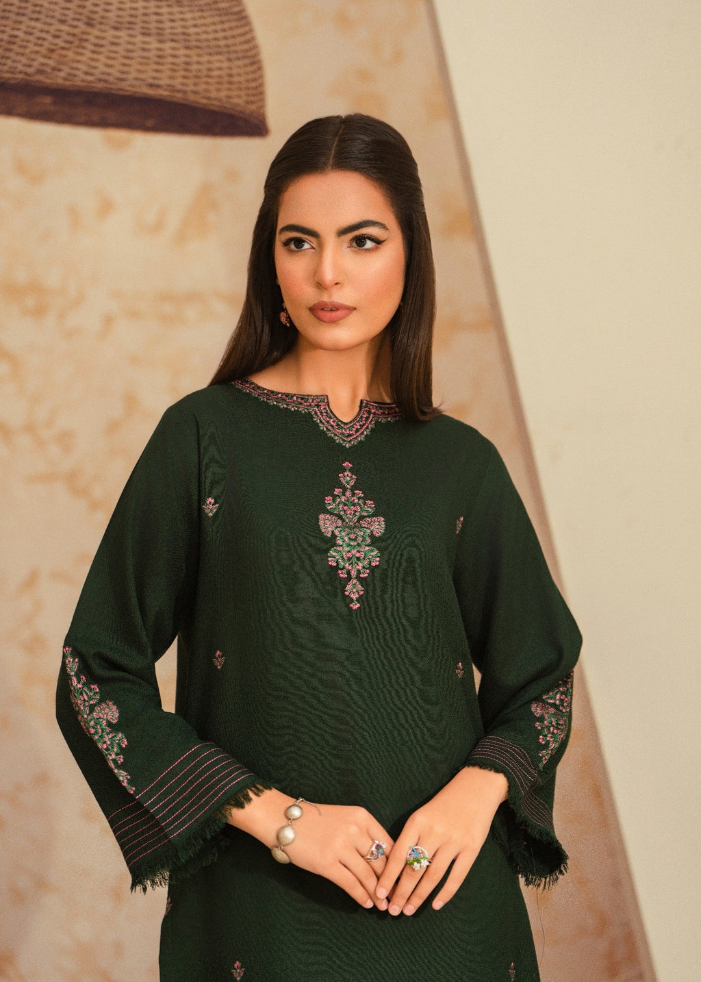Thistle & Threads Emerald Women 2pcs