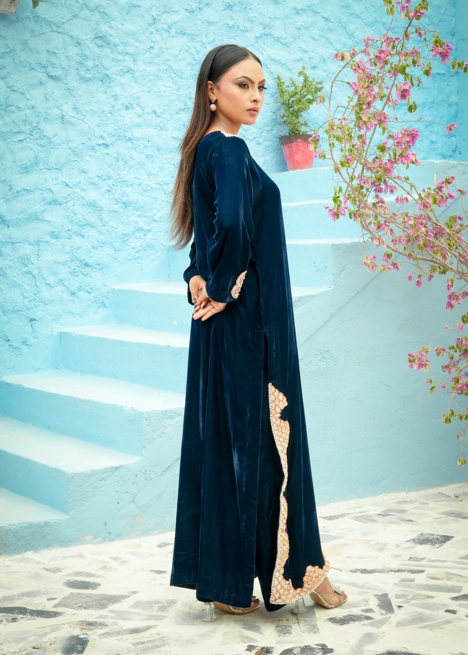 Madiha Gohar Noor e Shaam Velvet Dress Women 2pcs