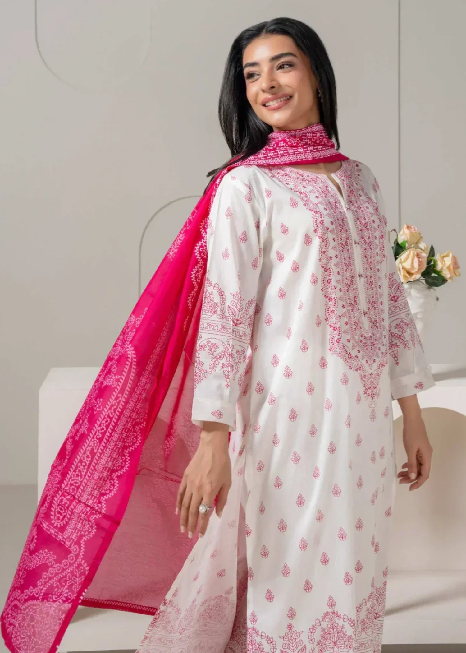 Stylish Collection NOOR BAANO Women 3pcs