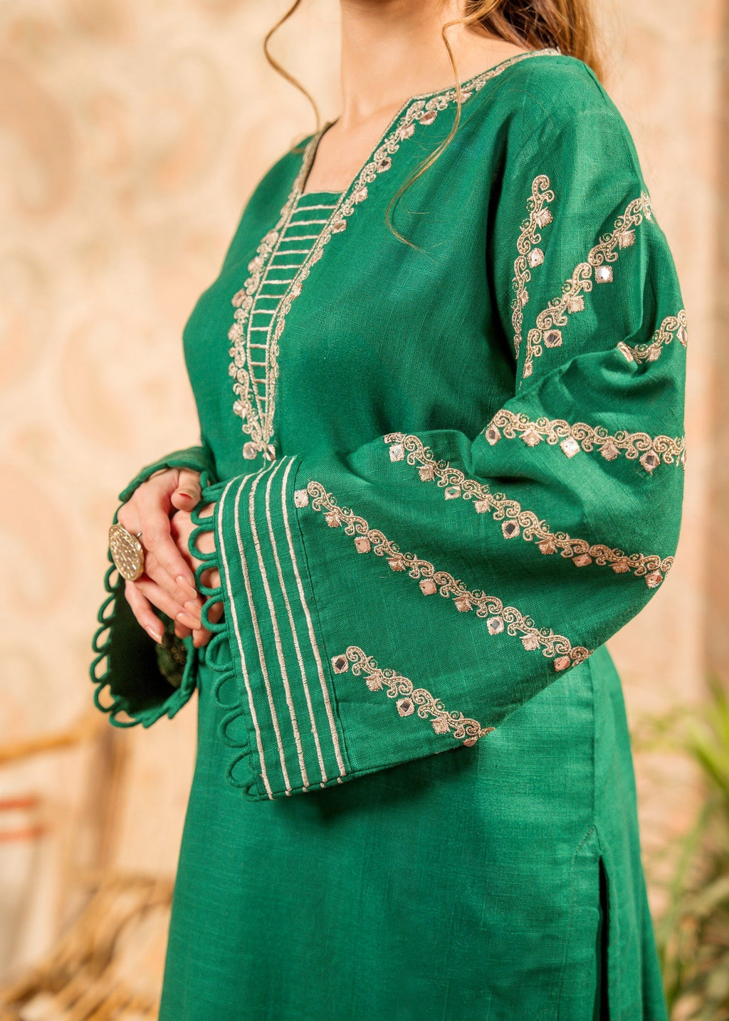 Hafsa Imran Khan SARA Women 2pcs