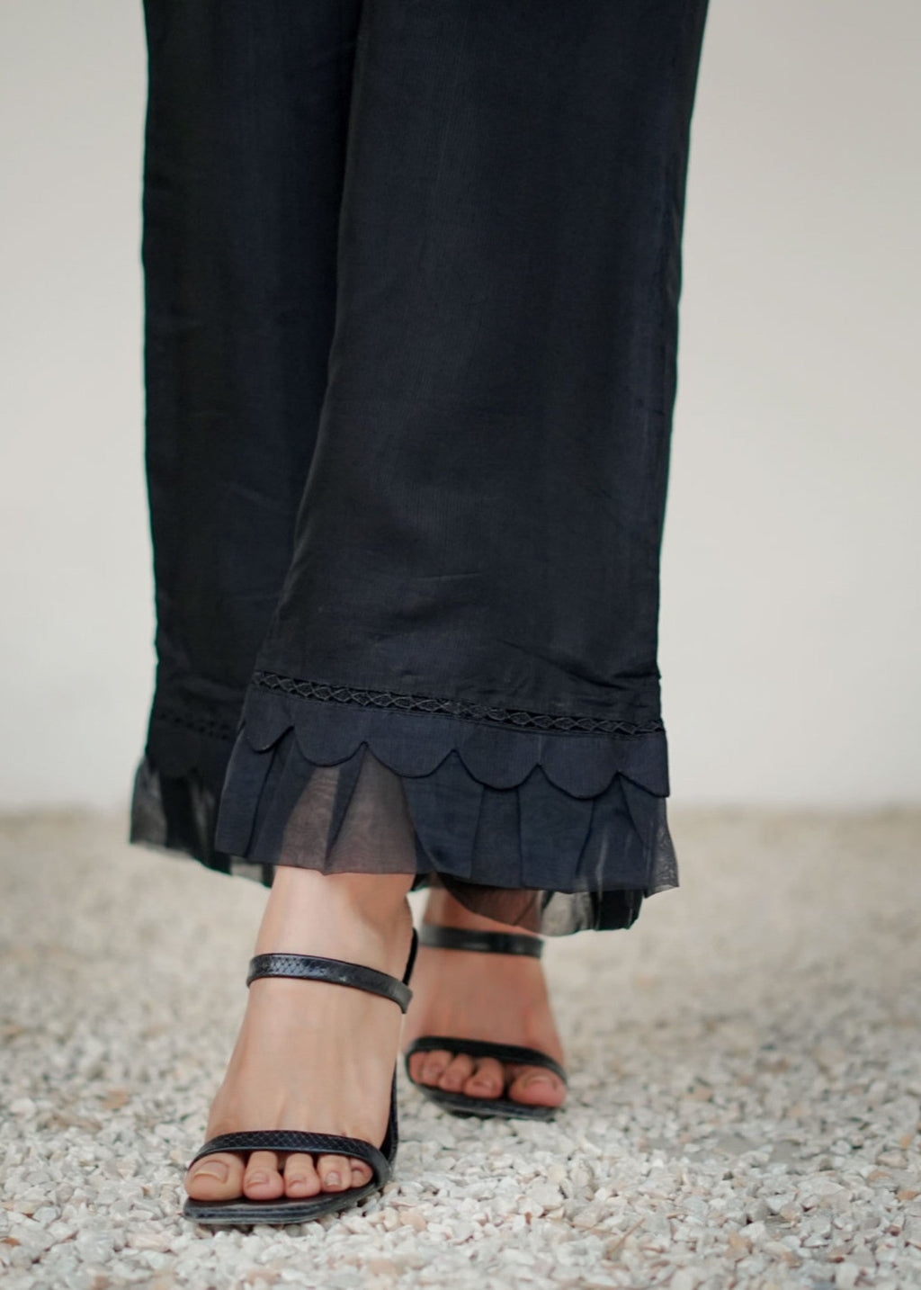 Tng (The Next Generation) Trouser | Silk | Black Women 1pcs