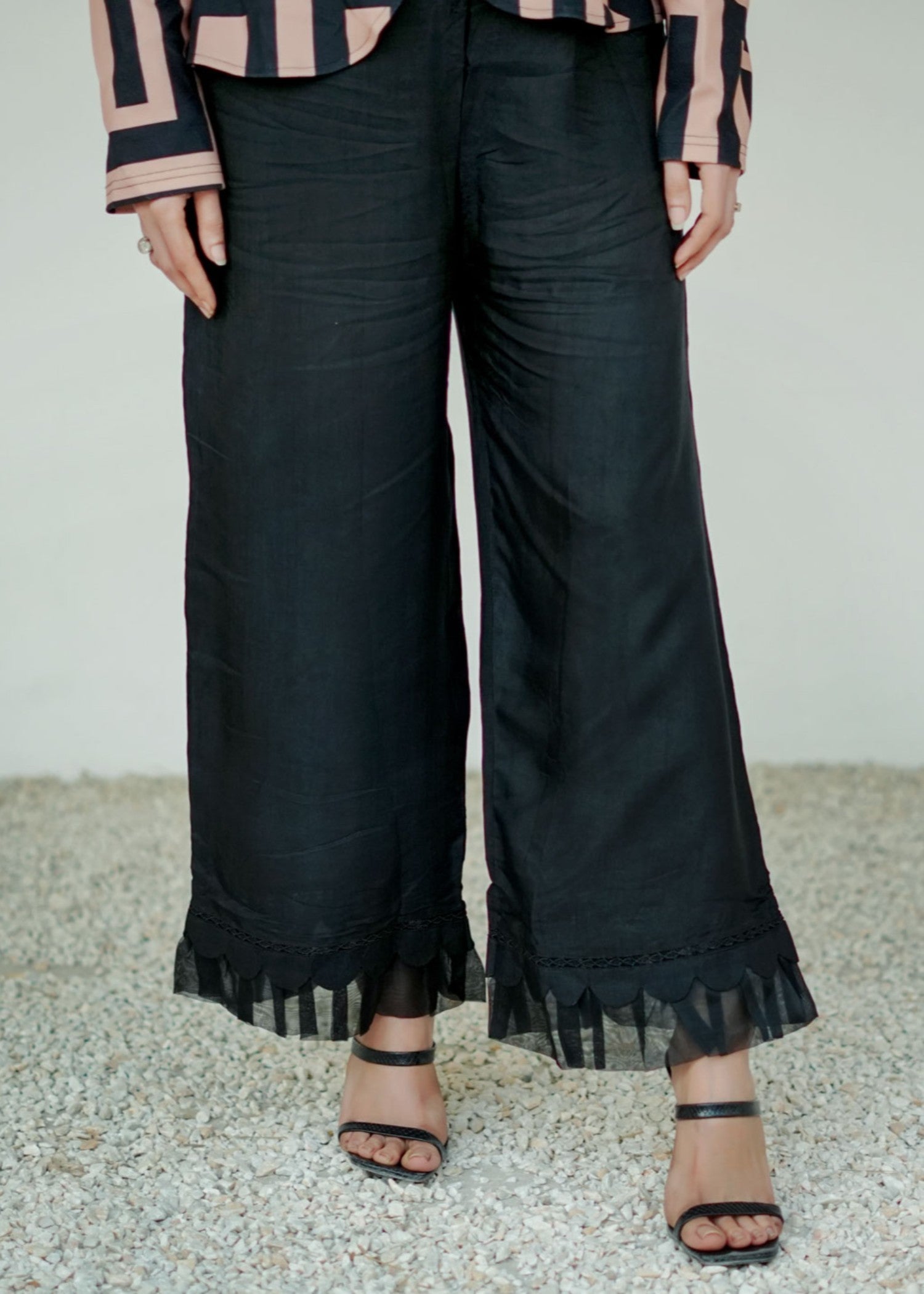 Tng (The Next Generation) Trouser | Silk | Black Women 1pcs