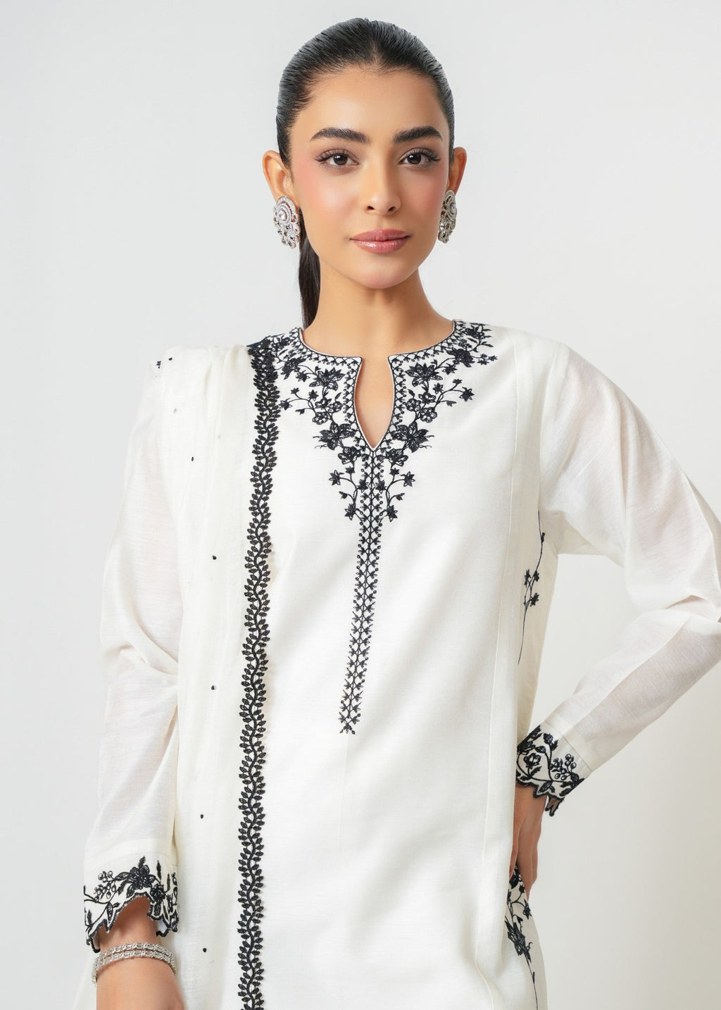 Zeen Stitched Embroidered Cotton Net Suit WZM35148 Women 3pcs