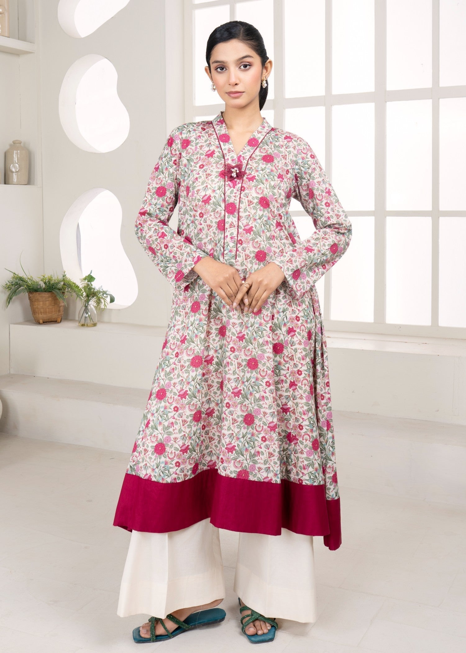 Meem Designs Beige Garden Women 1pcs