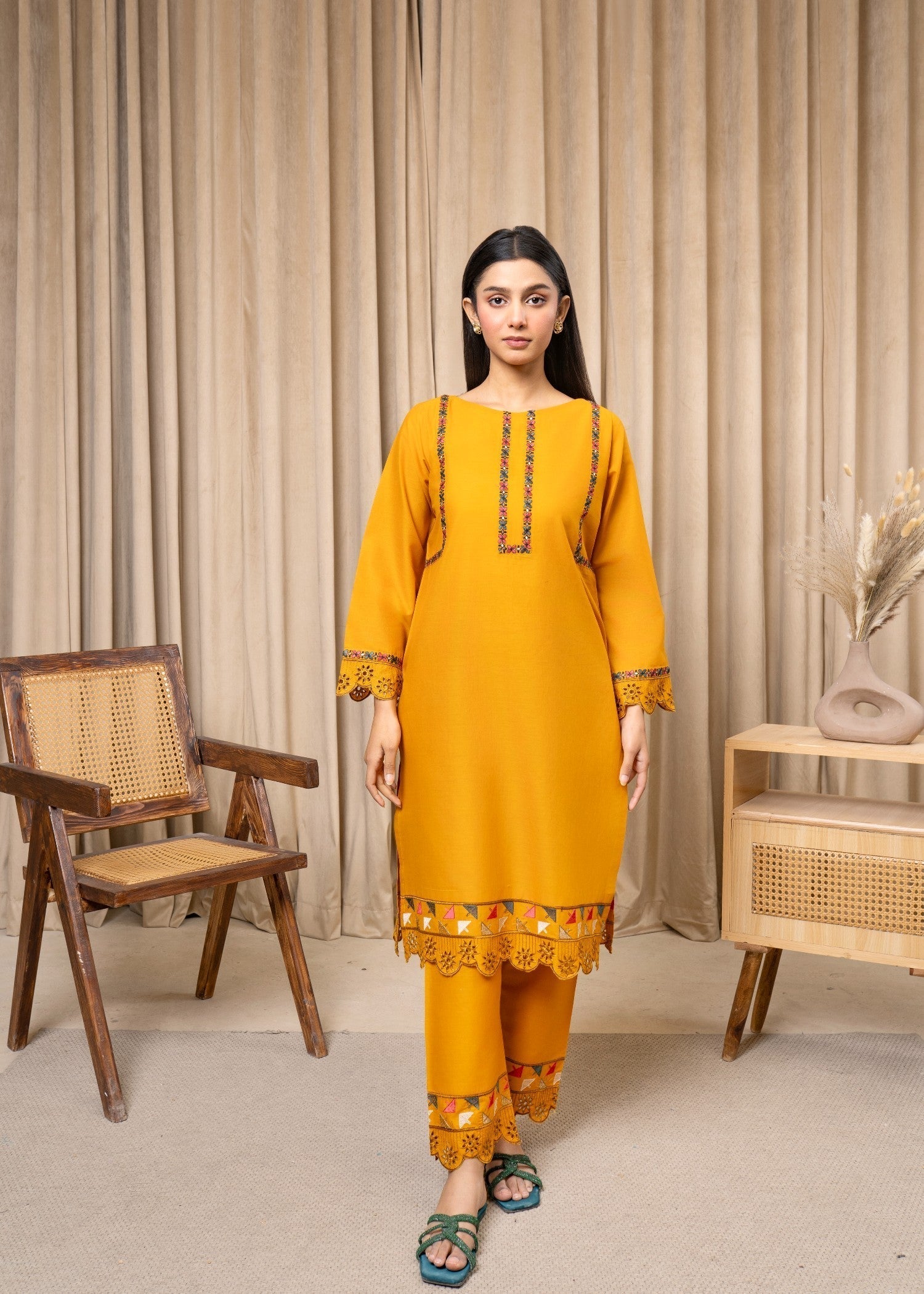 Zoya&Zafar Amber Elegance Women 2pcs