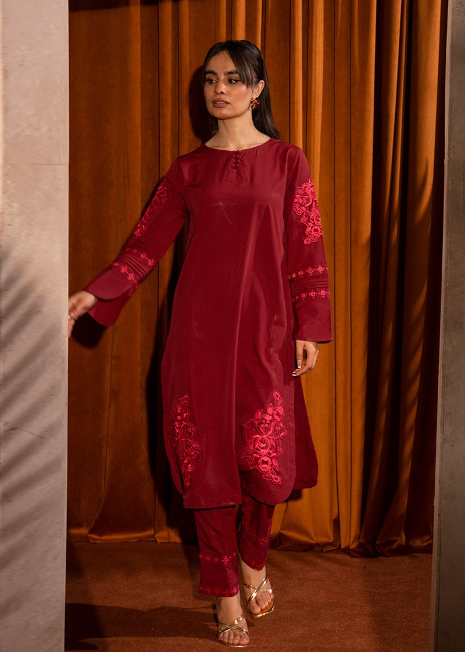 Kross Kulture Crepe Solid Suit KE 01451 Women 2pcs
