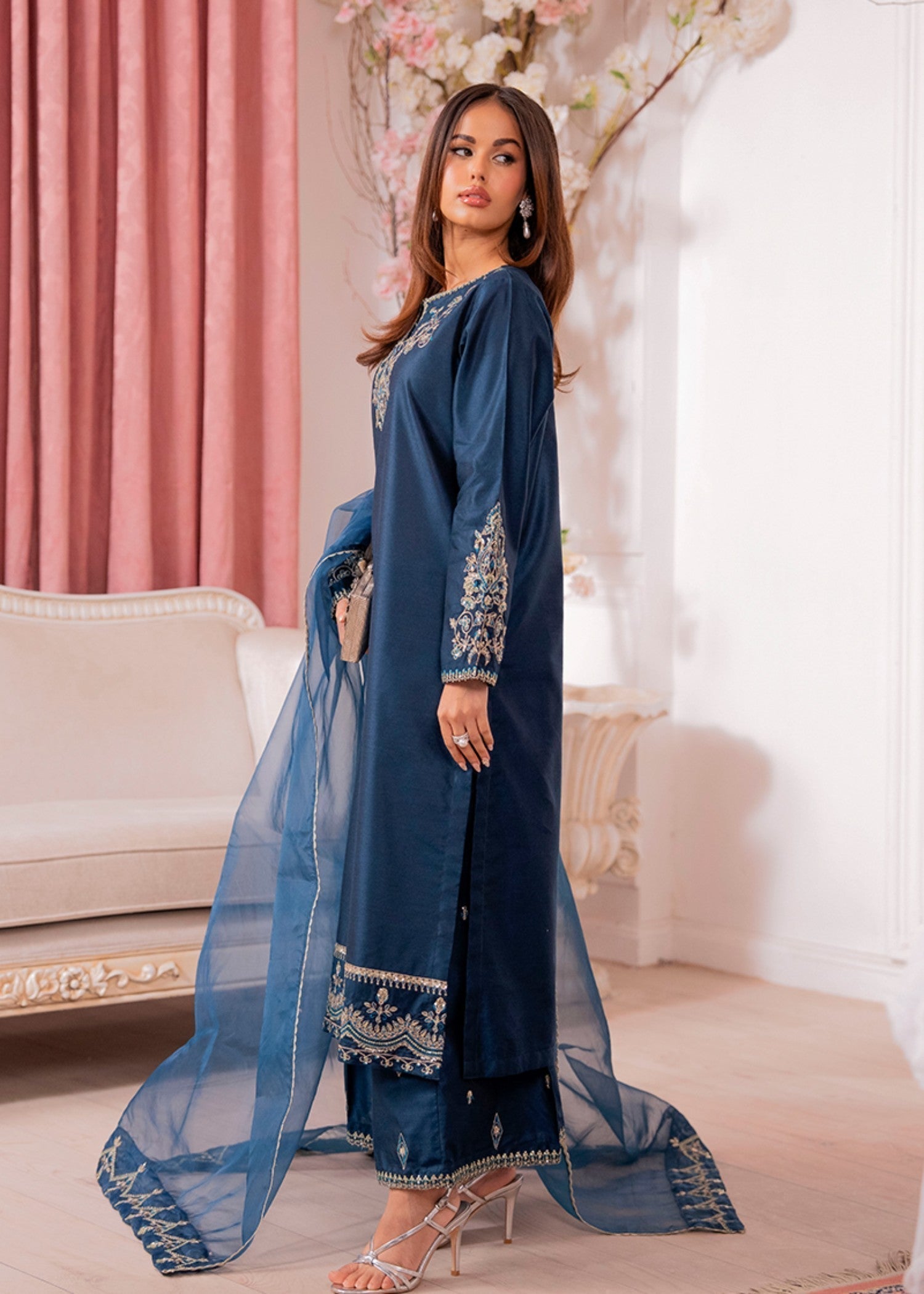Kross Kulture Embroidered Lawn Suit 01706 Women 3pcs