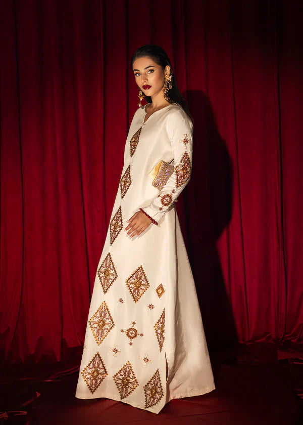 Zainab Musa White LIORA Women 1pcs