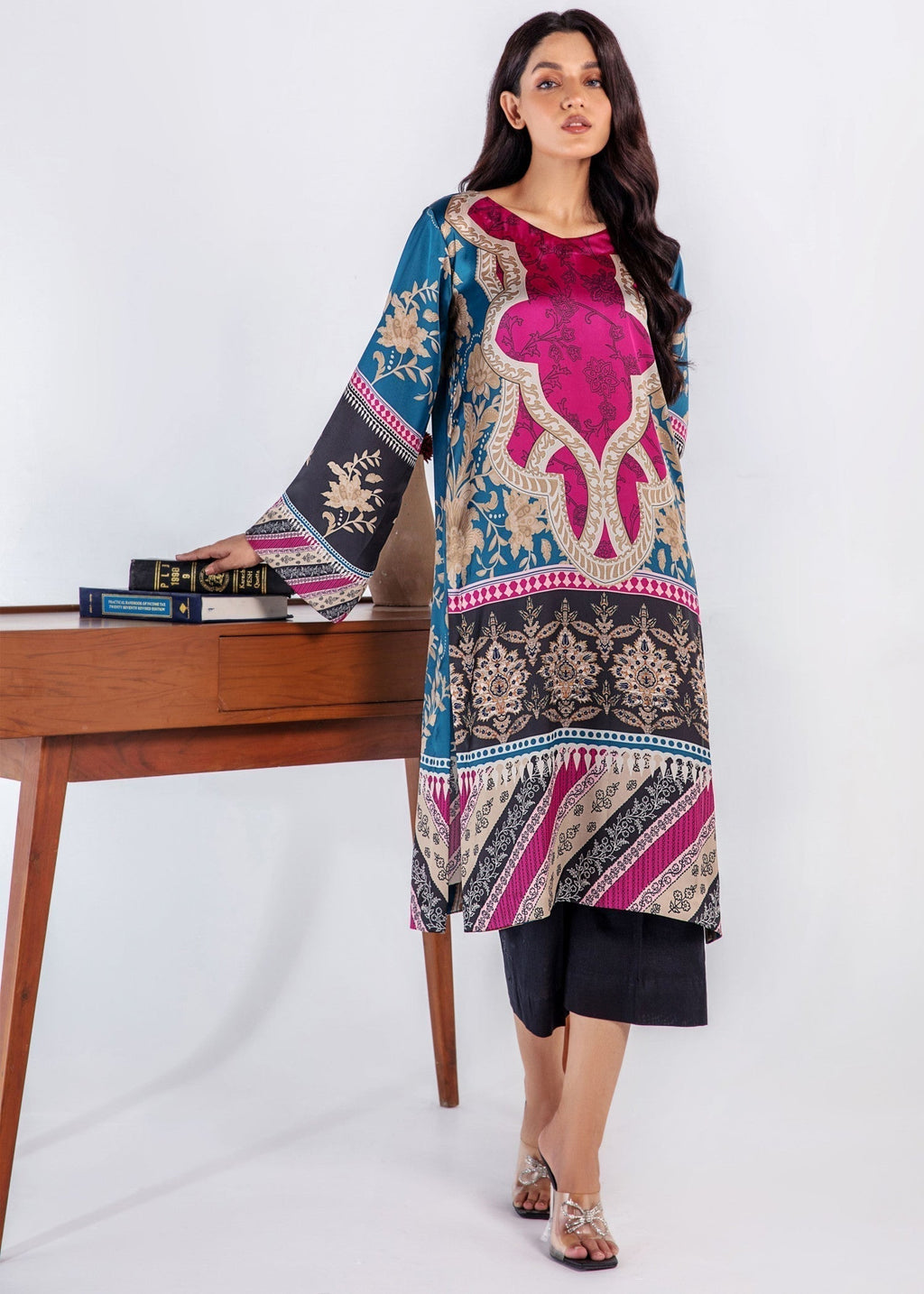 Bareen BSH18 Kurti Women 1pcs