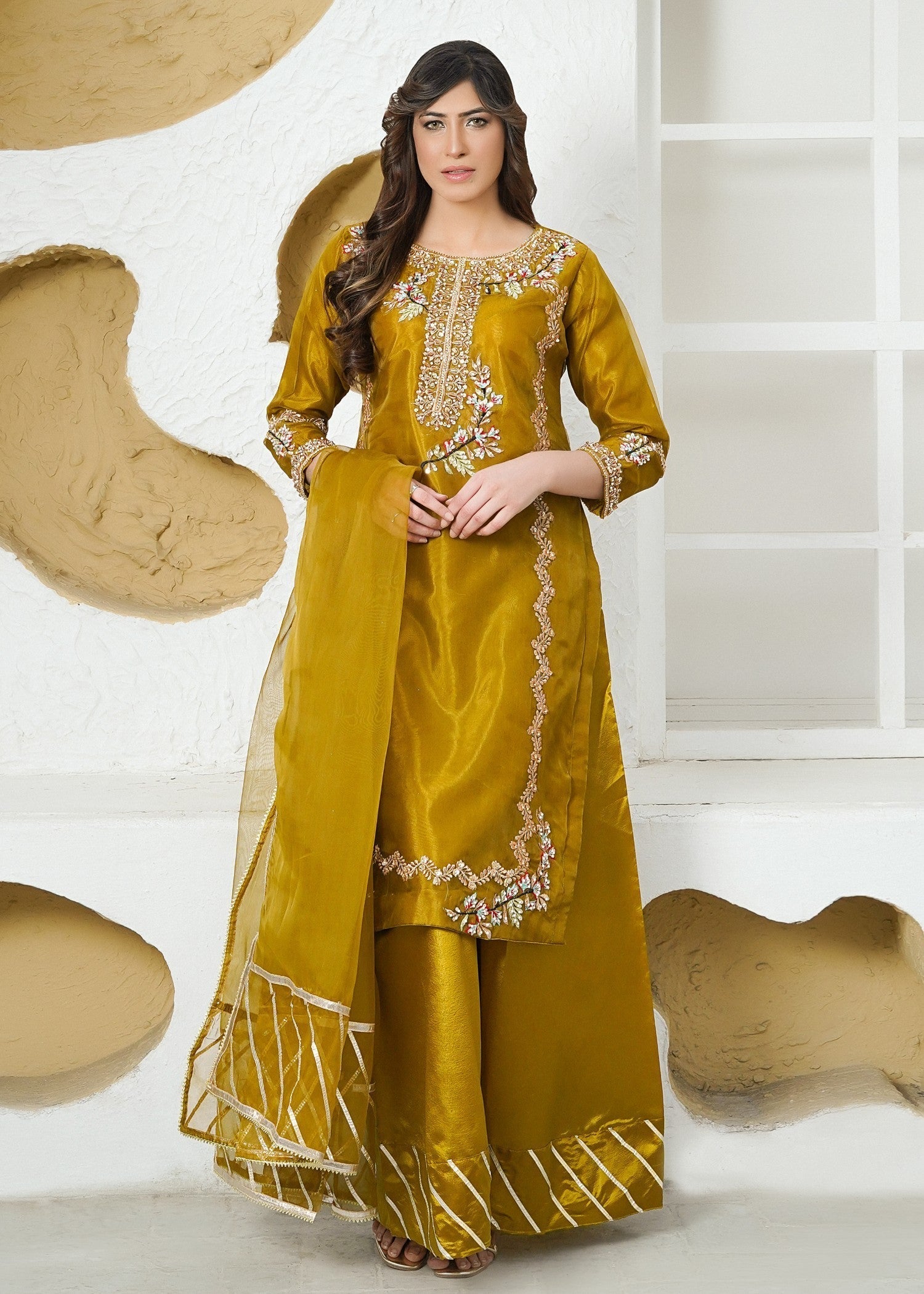 Miss & Mrs Mhandi outfit Women 3pcs