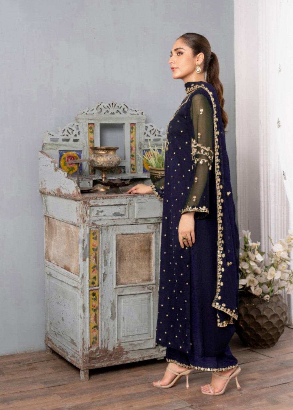 Agha Jaan JHEEL Women 3pcs