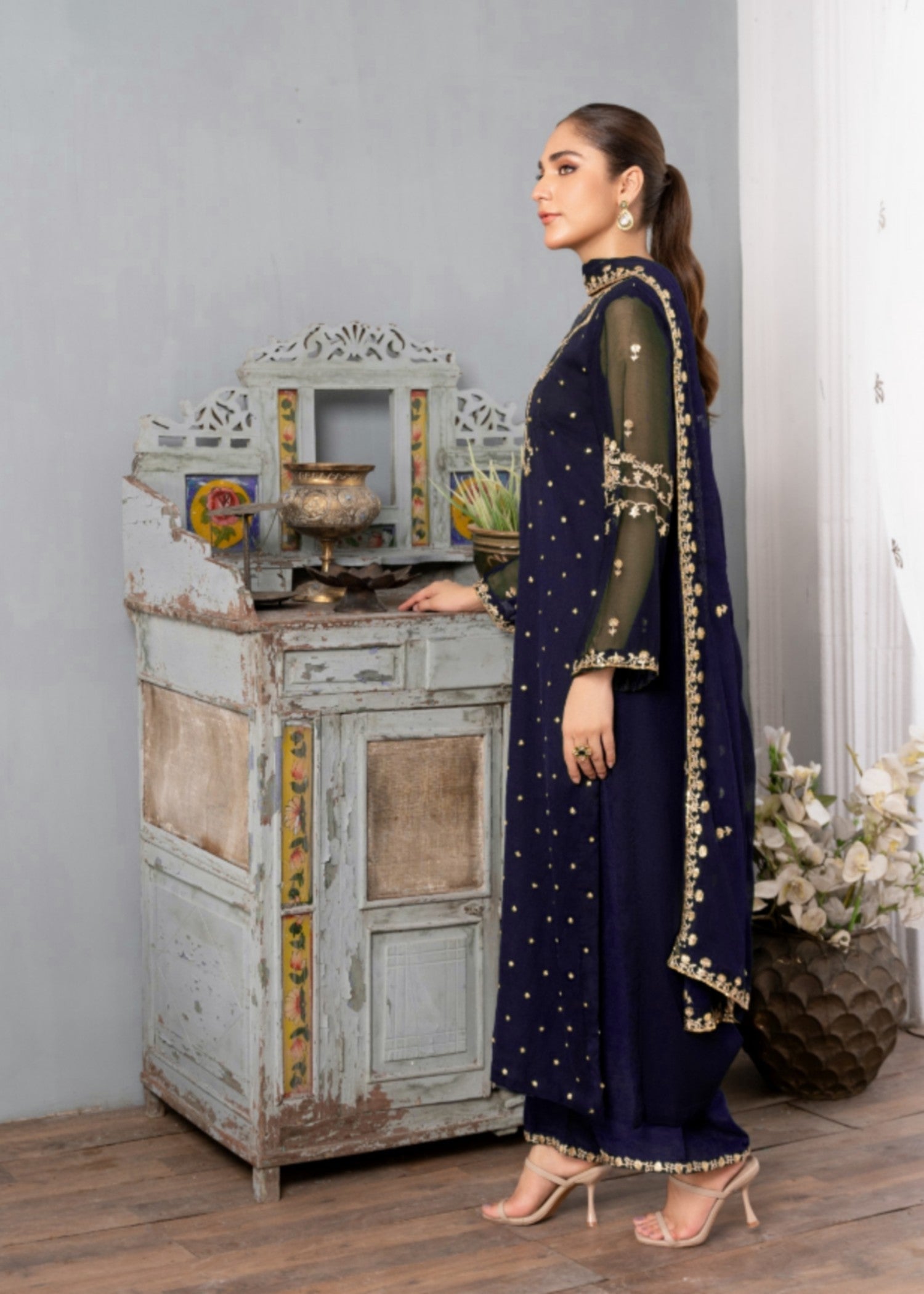 Agha Jaan JHEEL Women 3pcs