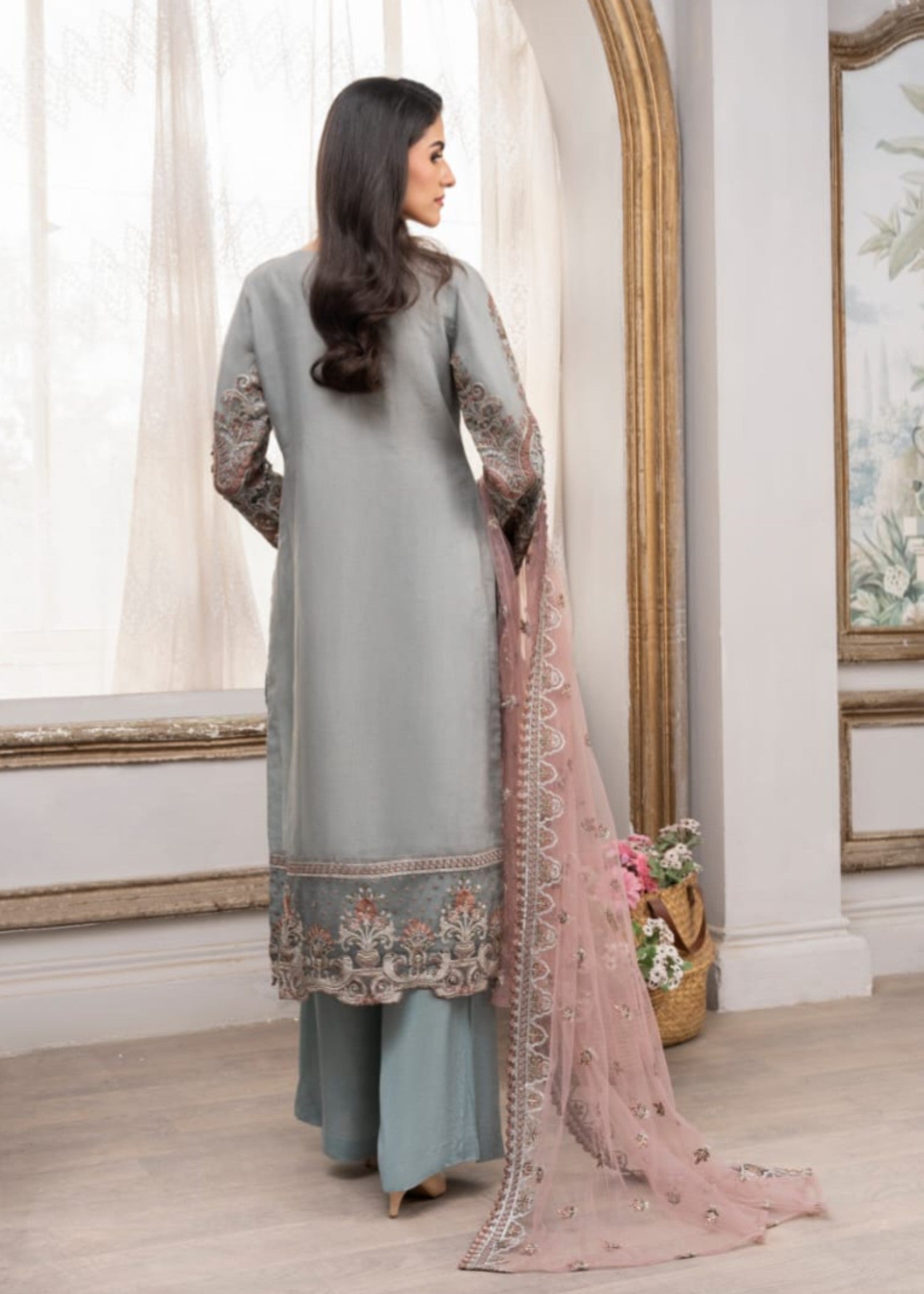 Solo Outfits Dhanak 6 Women 3pcs