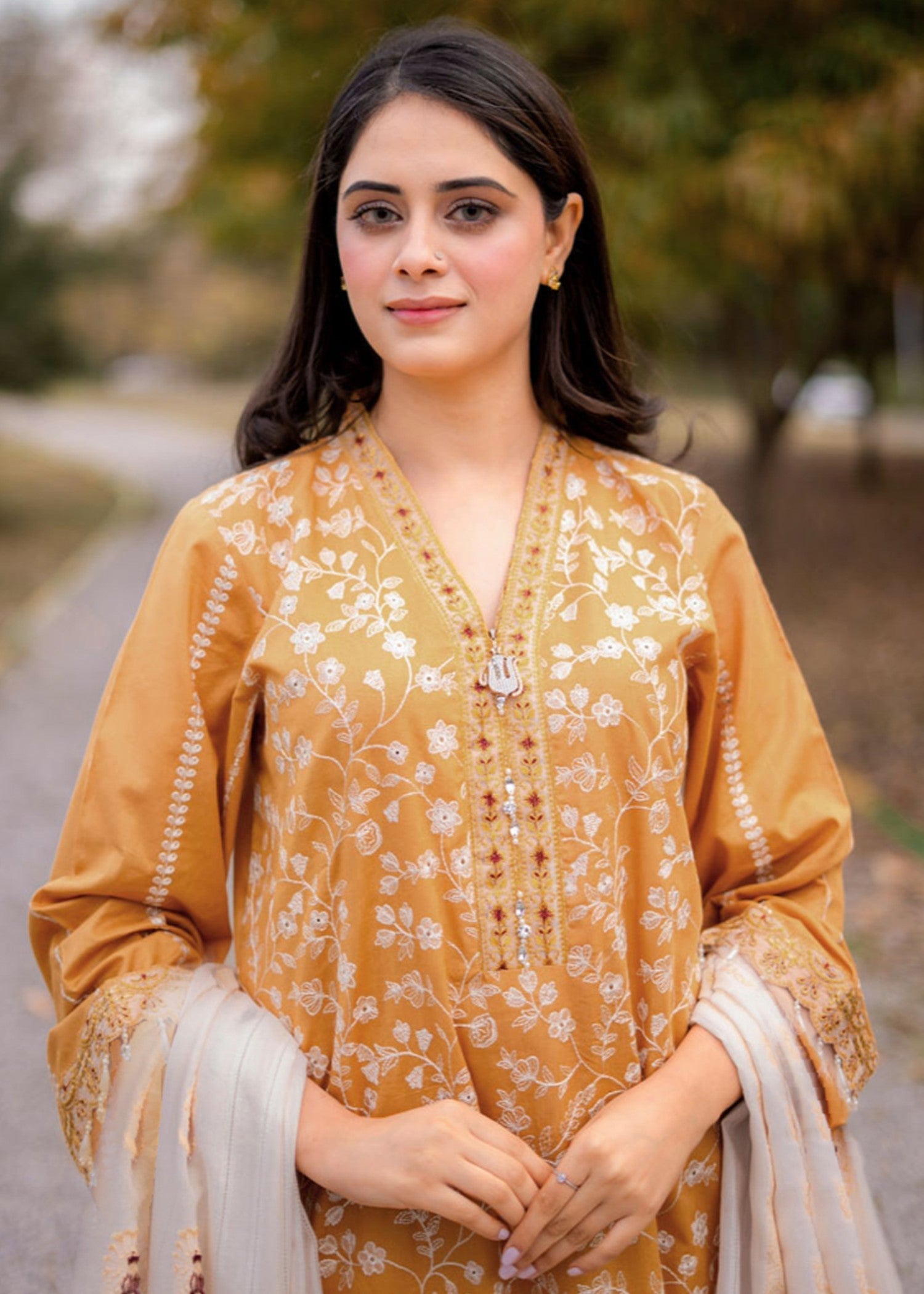 Libaas By Umairnawaz LN 08 MUSTRAD Women 3pcs