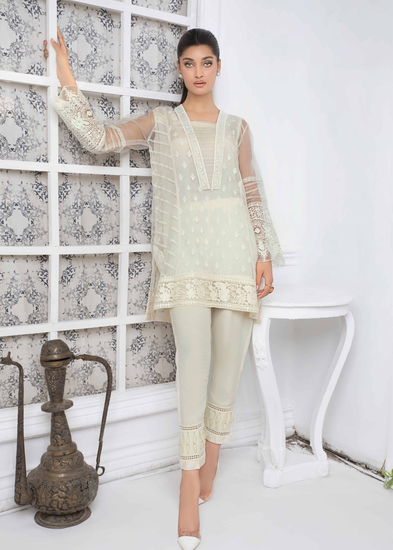 Ridah Naeem Pearl Elegance Women 2pcs