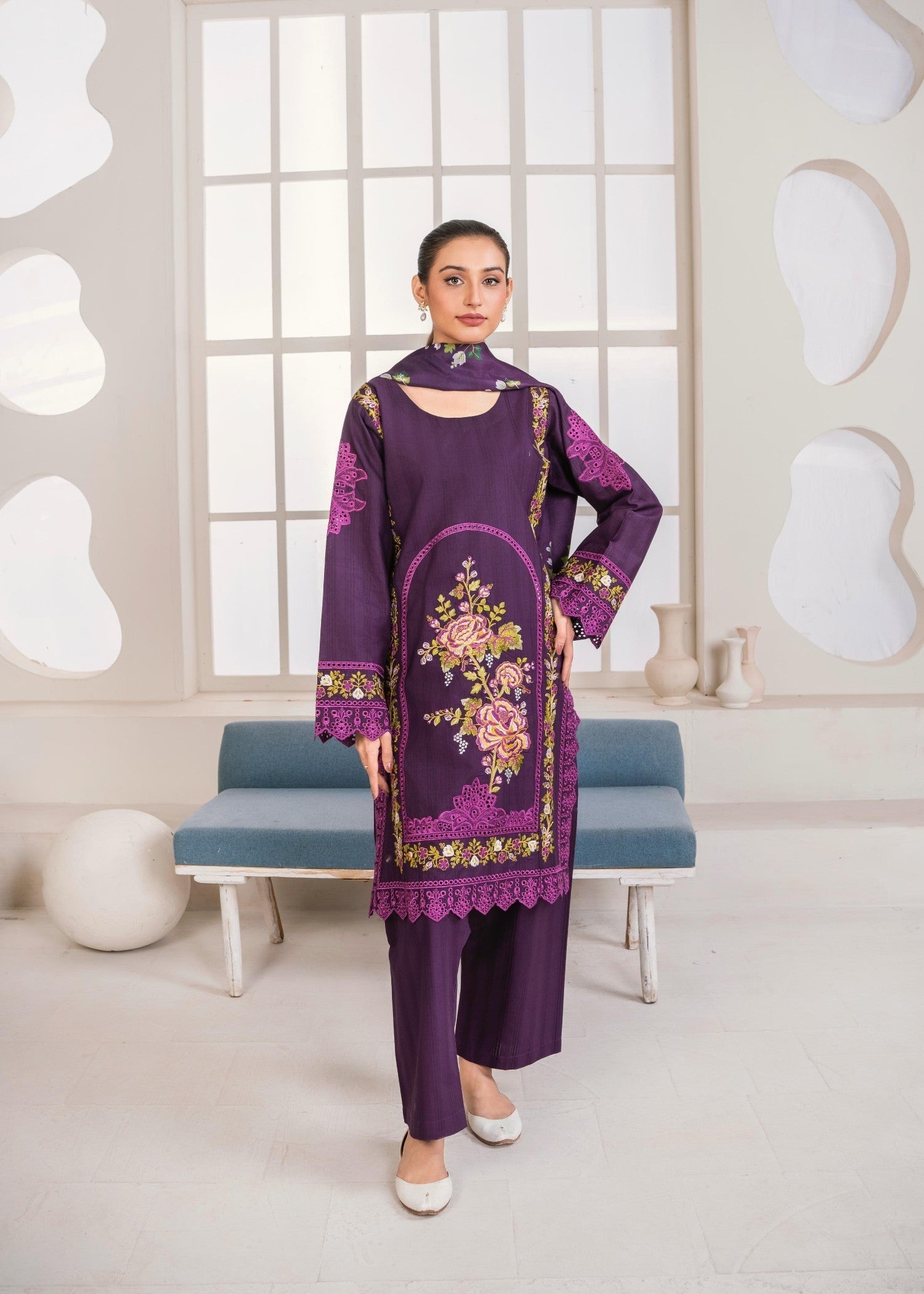 Fatima Noor’s Bi 004 4 Women 3pcs