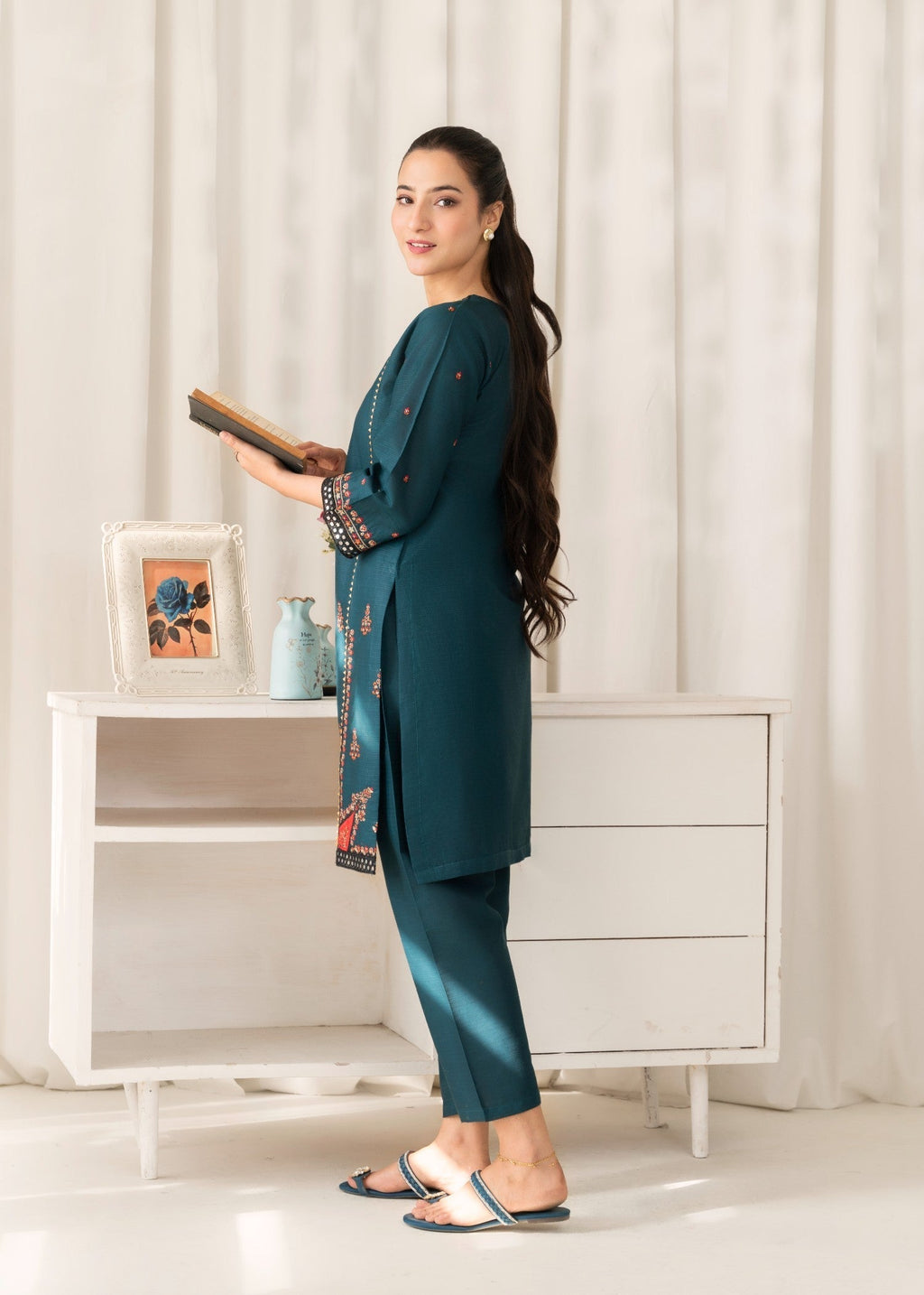 Shefoze Clothing Roksha Embroidery Women 2pcs