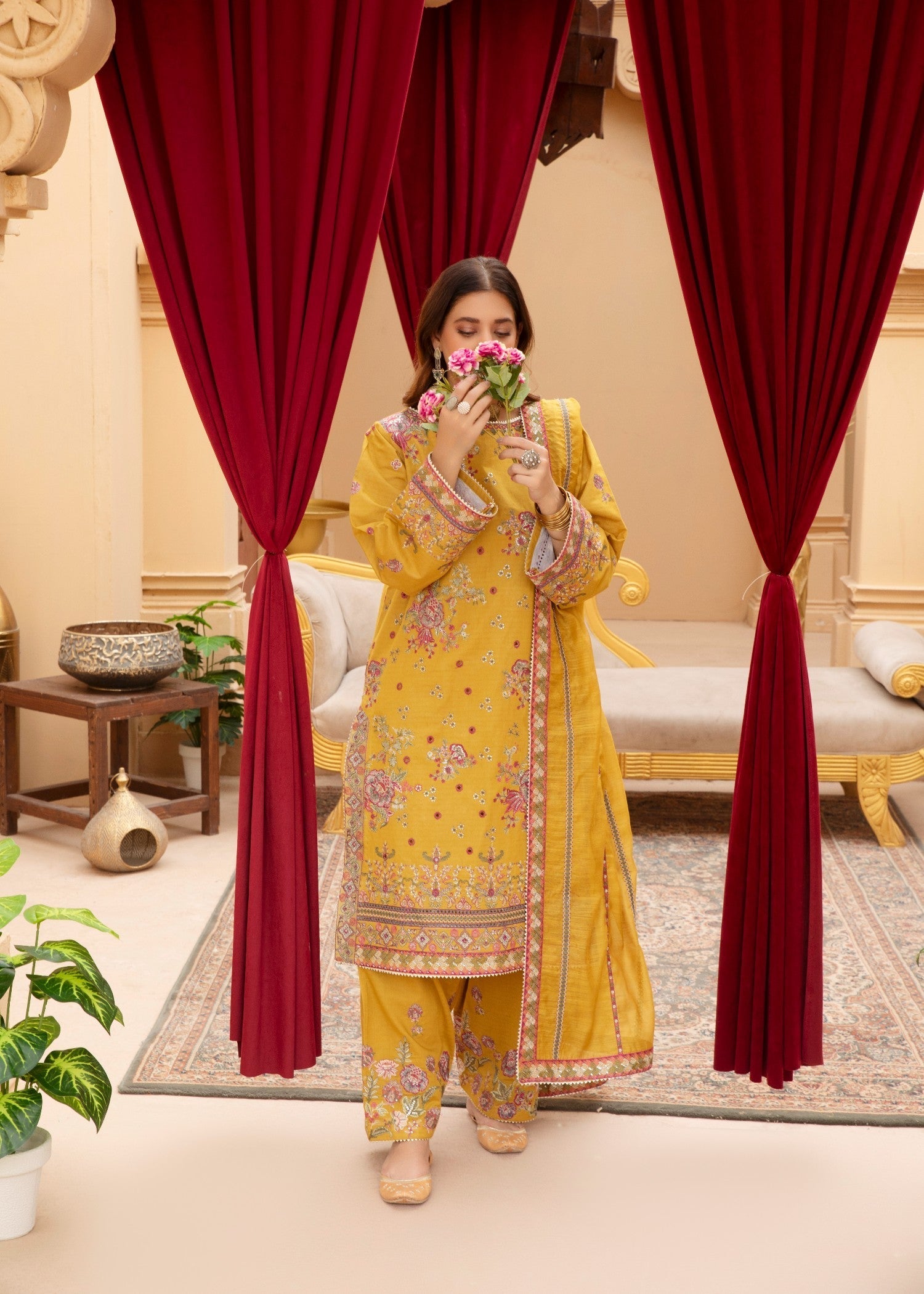 Dori Mustard Legacy Women 4pcs