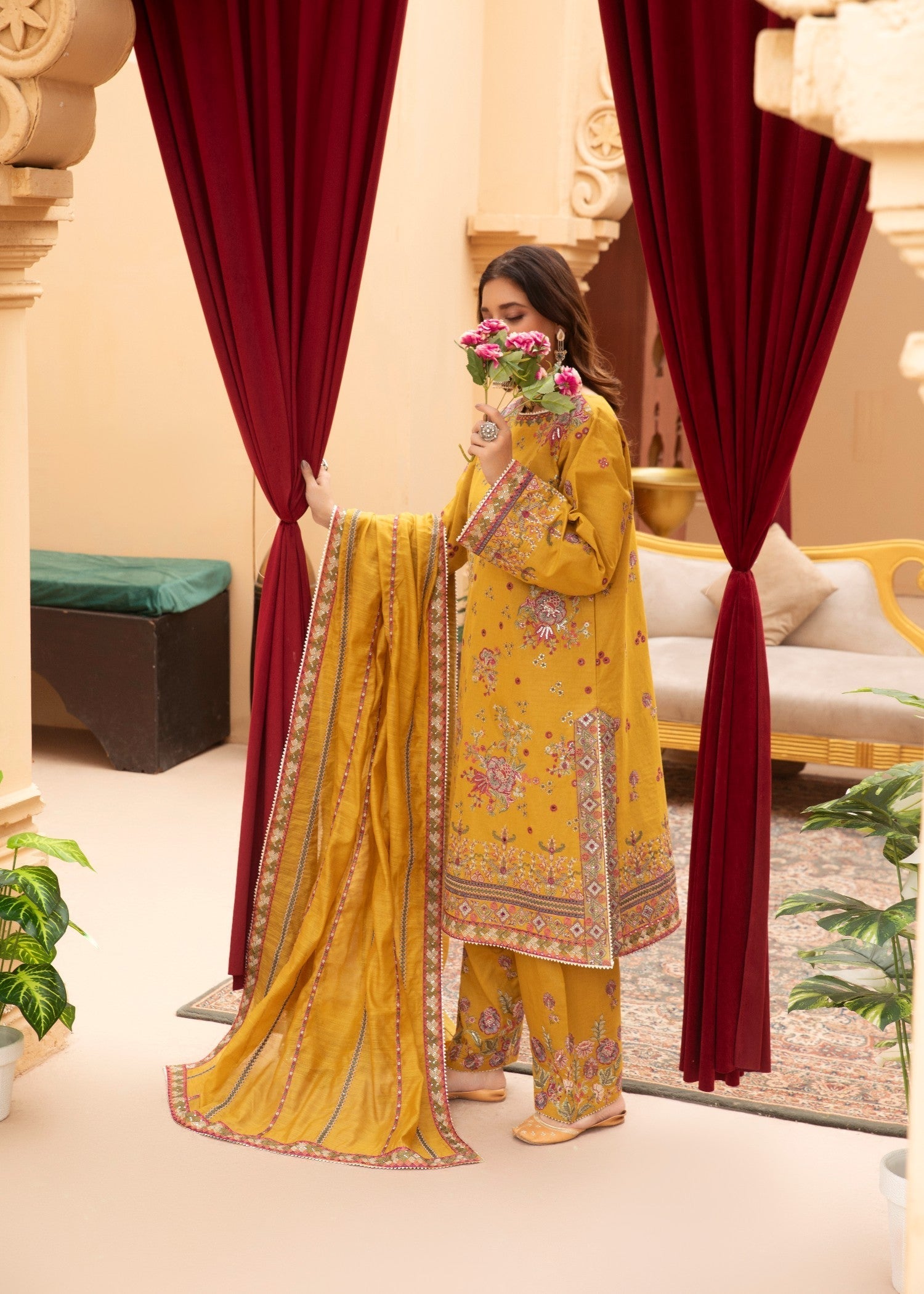 Dori Mustard Legacy Women 4pcs