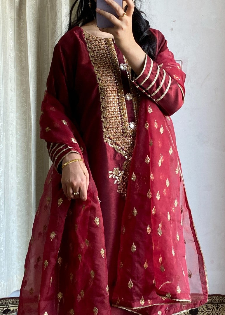 Haya'S Creation Embroidered Maroon Raw Silk Dress Women 3pcs