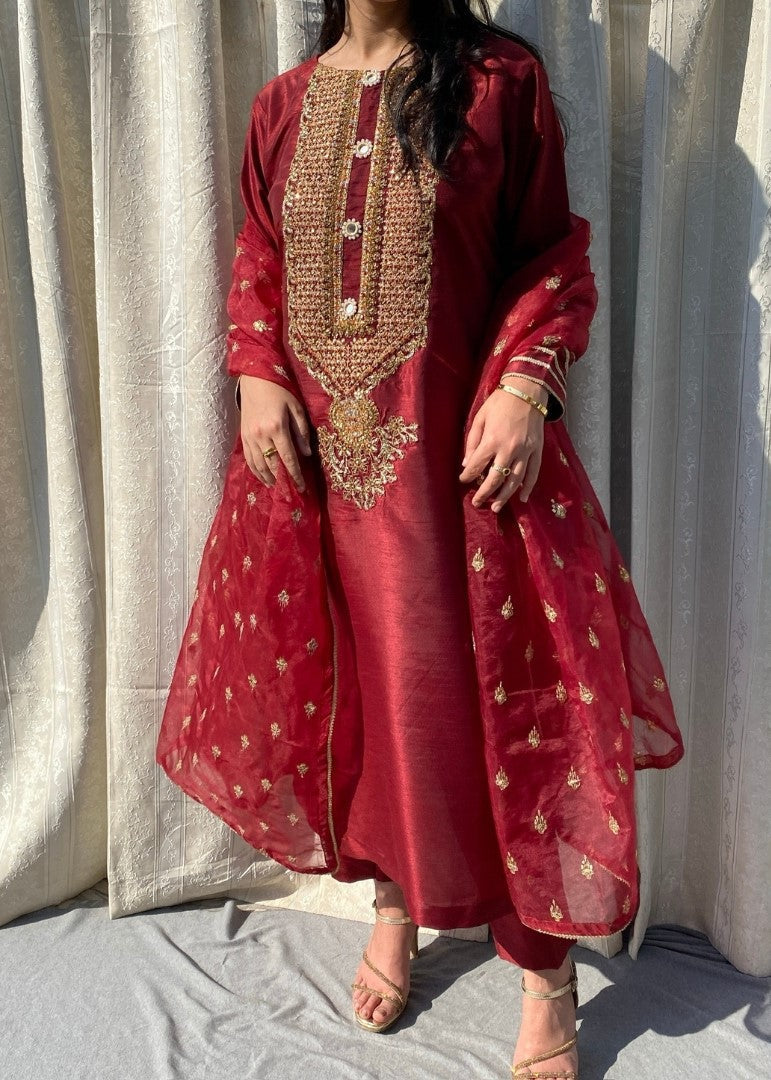 Haya'S Creation Embroidered Maroon Raw Silk Dress Women 3pcs