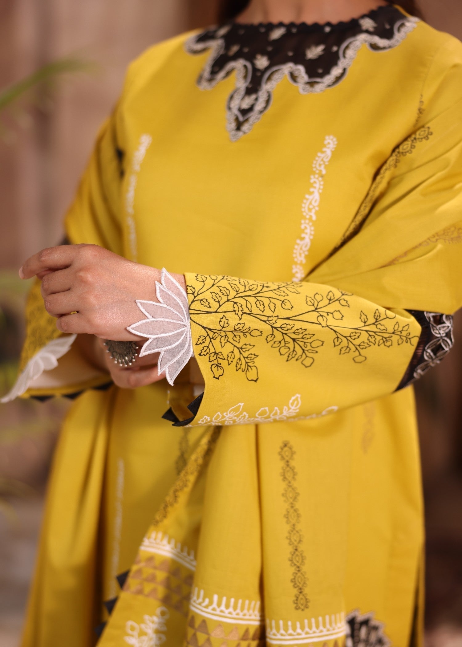 Ruby Suleiman Ratnaraj Yellow Women 3pcs