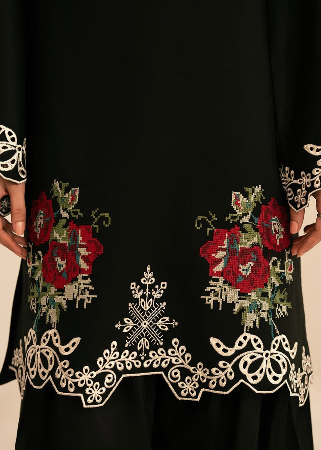 The Turkish Wear TREND SETTER FARSHI SHALWAR KURTA SET Women 2pcs