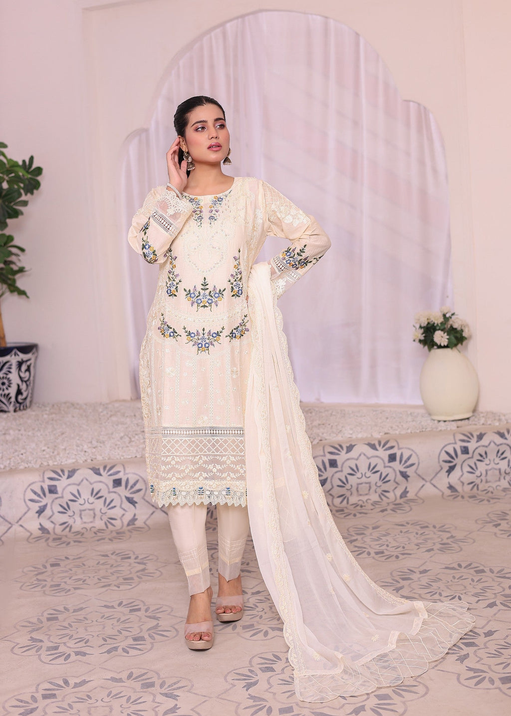 Umer Aayan B3 CREAM Women 3pcs