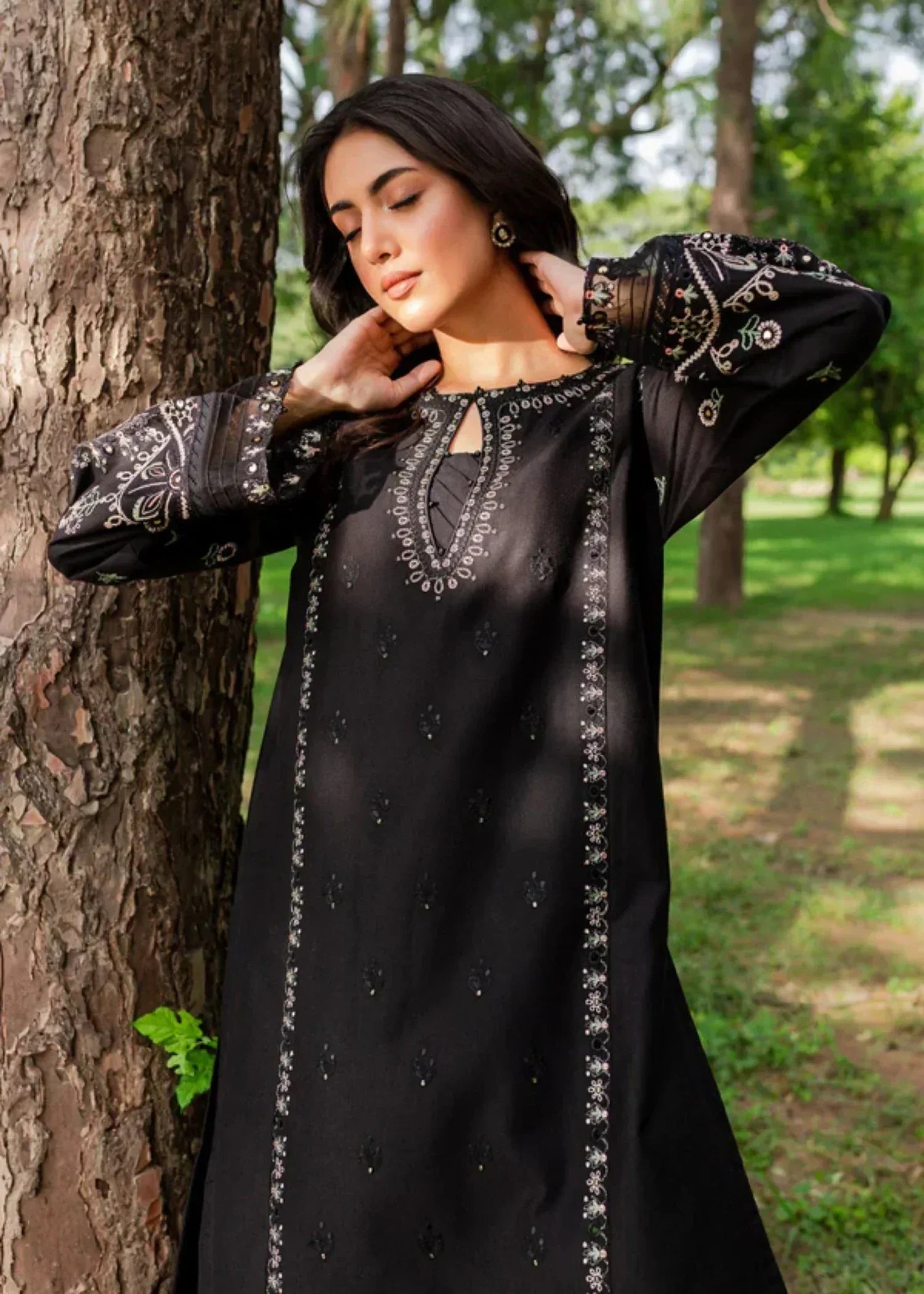 The Turkish Wear BLACK ROSE KURTA SET Women 2pcs