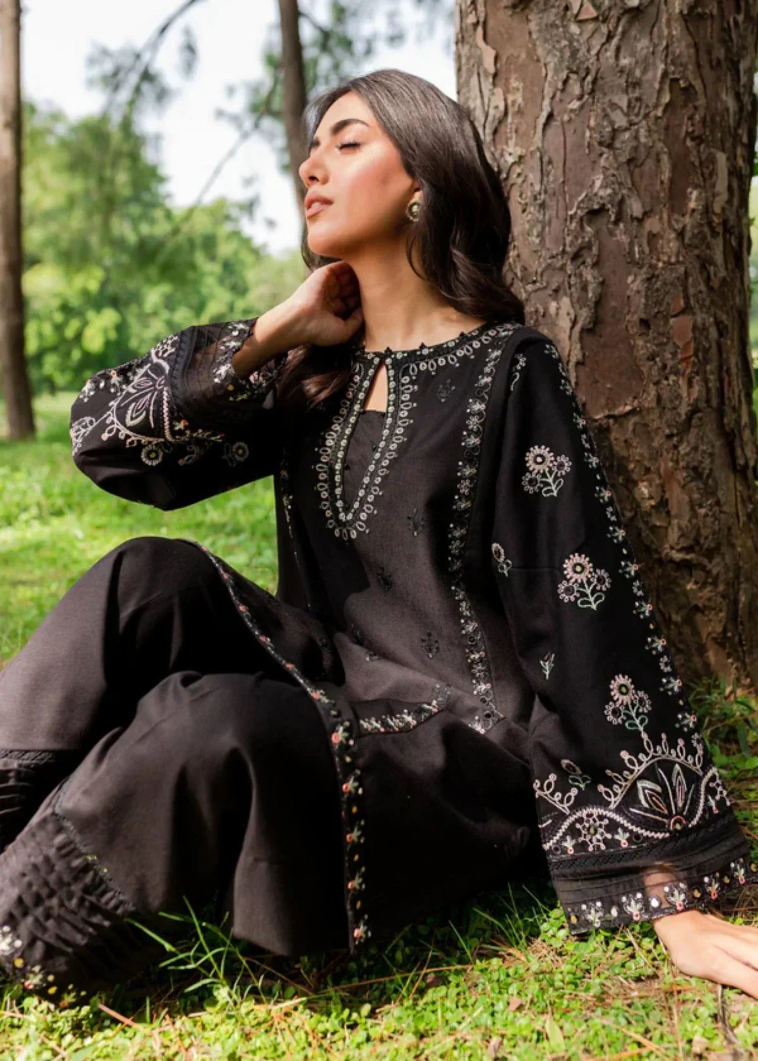 The Turkish Wear BLACK ROSE KURTA SET Women 2pcs