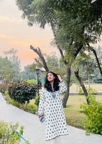 The Turkish Wear OFF WHITE FULLY EMBROIREDED KURTA SET Women 2pcs