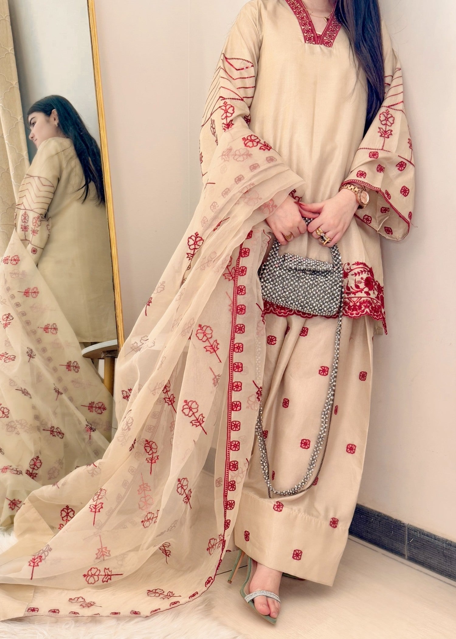 Aster Farshi Shalwar Glamour Bloom Women 3pcs