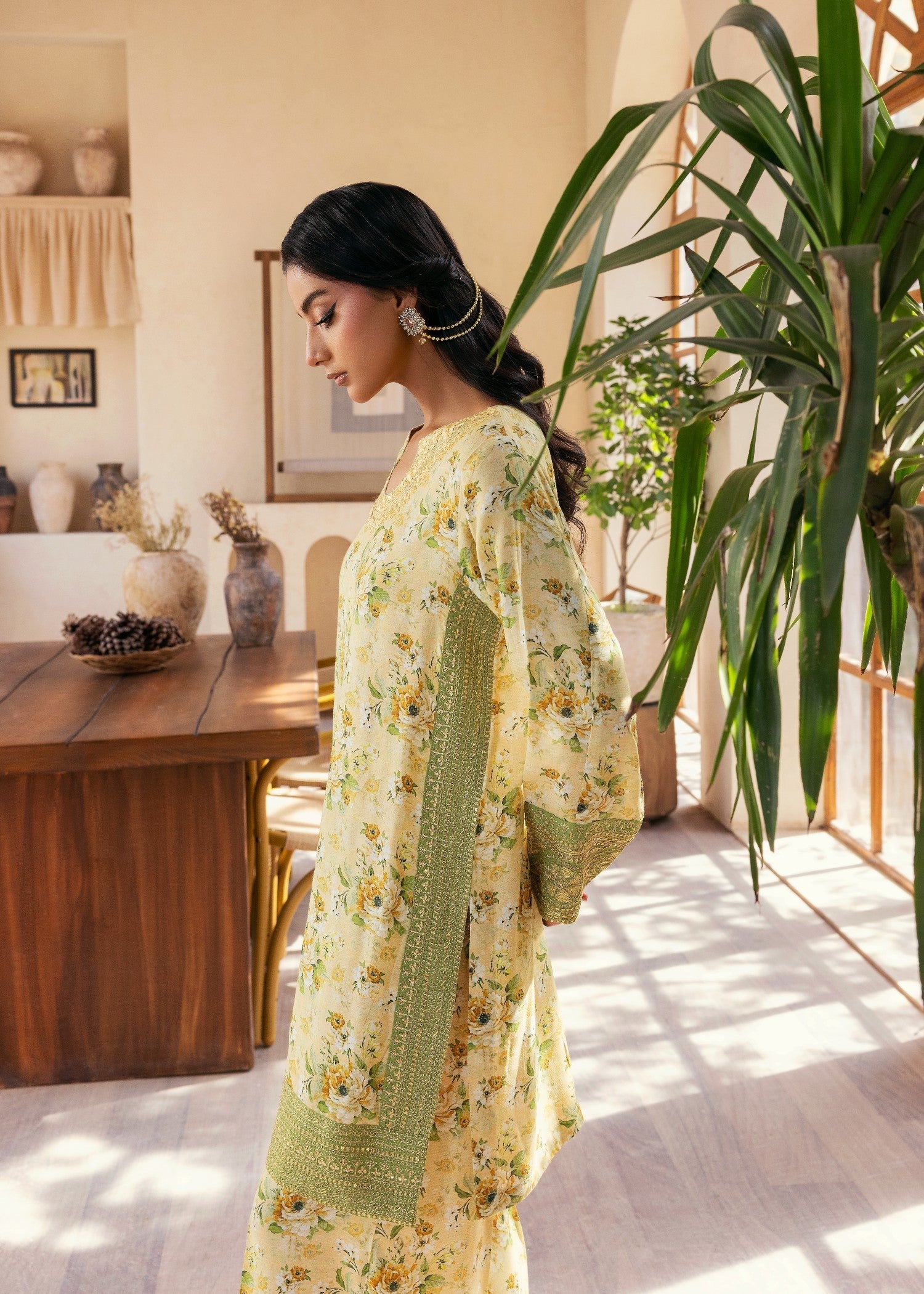 Ghonche Zeenat Women 2pcs