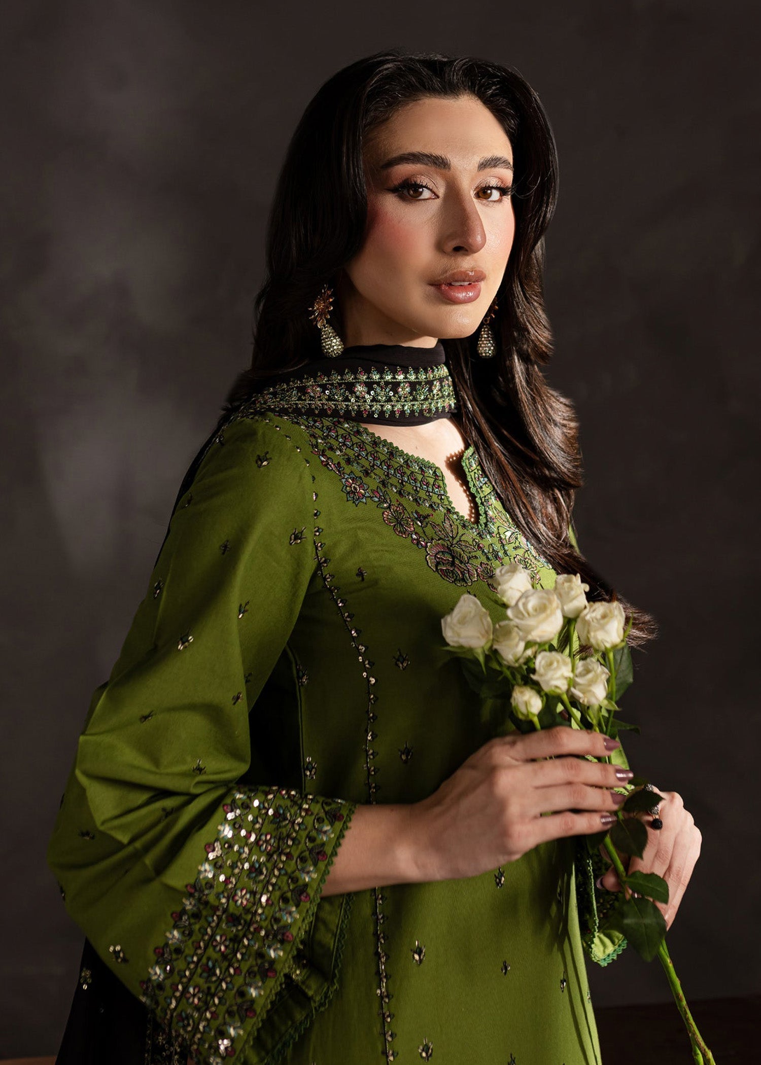 Chaudhary Arts Ezzah Lawn Embroidered dress Women 3pcs